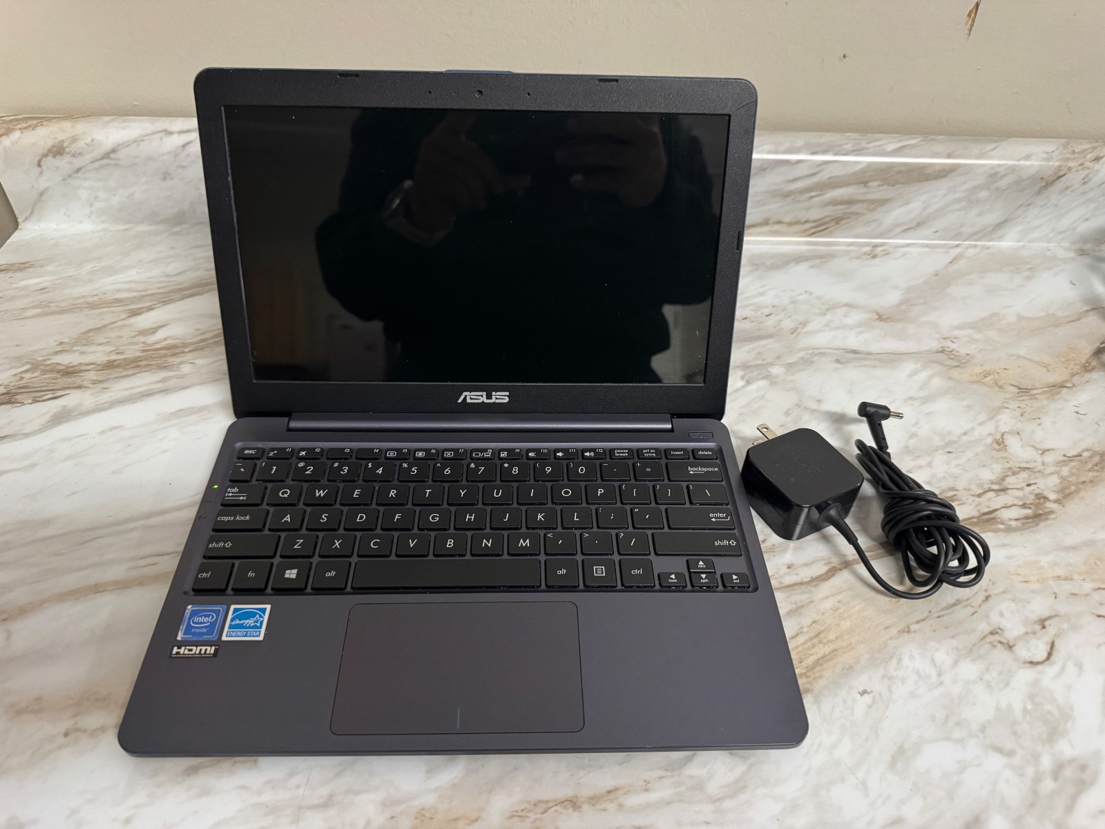 ASUS L203M 11.6″ Laptop Celeron N4000 4GB 64GB Windows 11