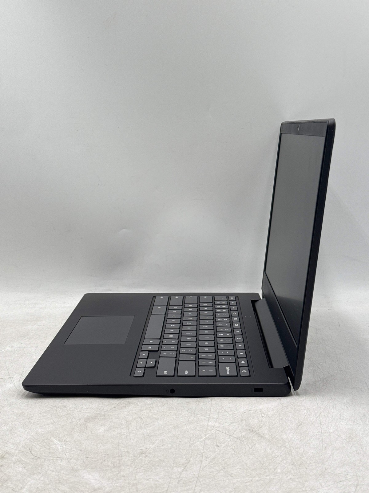 Lenovo Chromebook S330 14″ Laptop MediaTek MT8173 4GB RAM 32GB eMMC