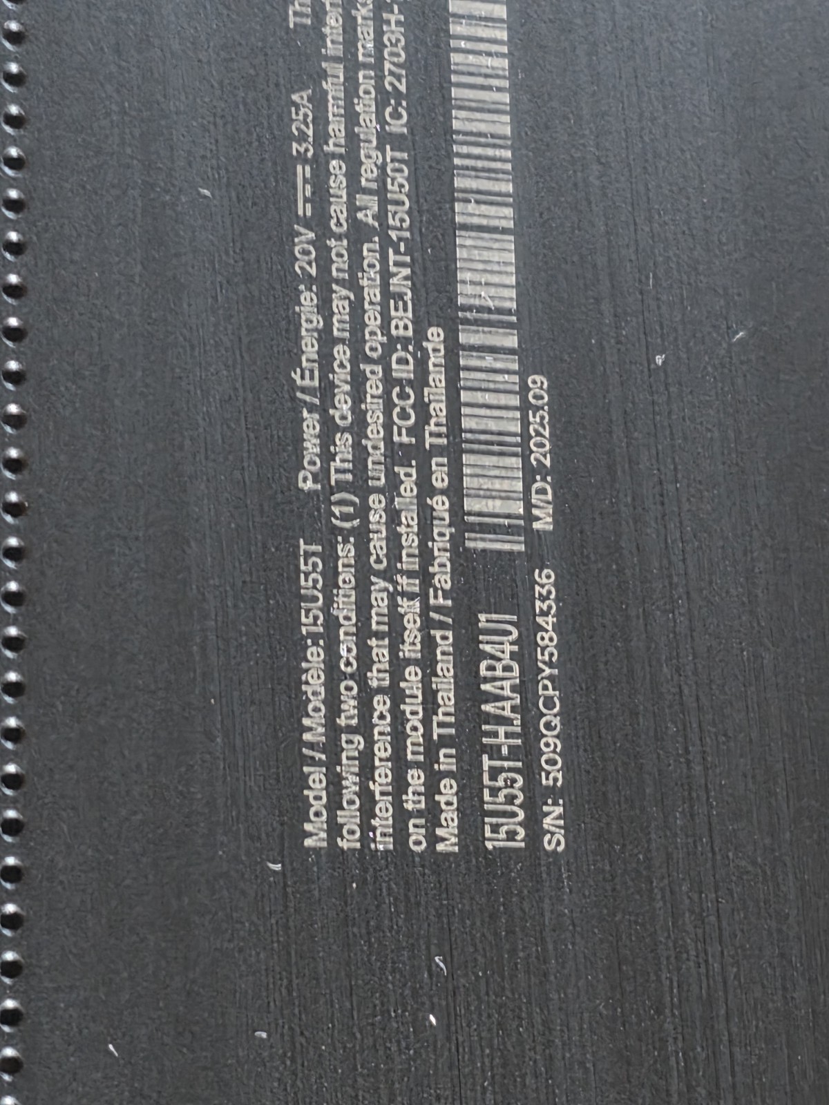 LG gram Book 15.6″ Ultra 7 16GB RAM Laptop Notebook 15U55T-H.AAB4U1