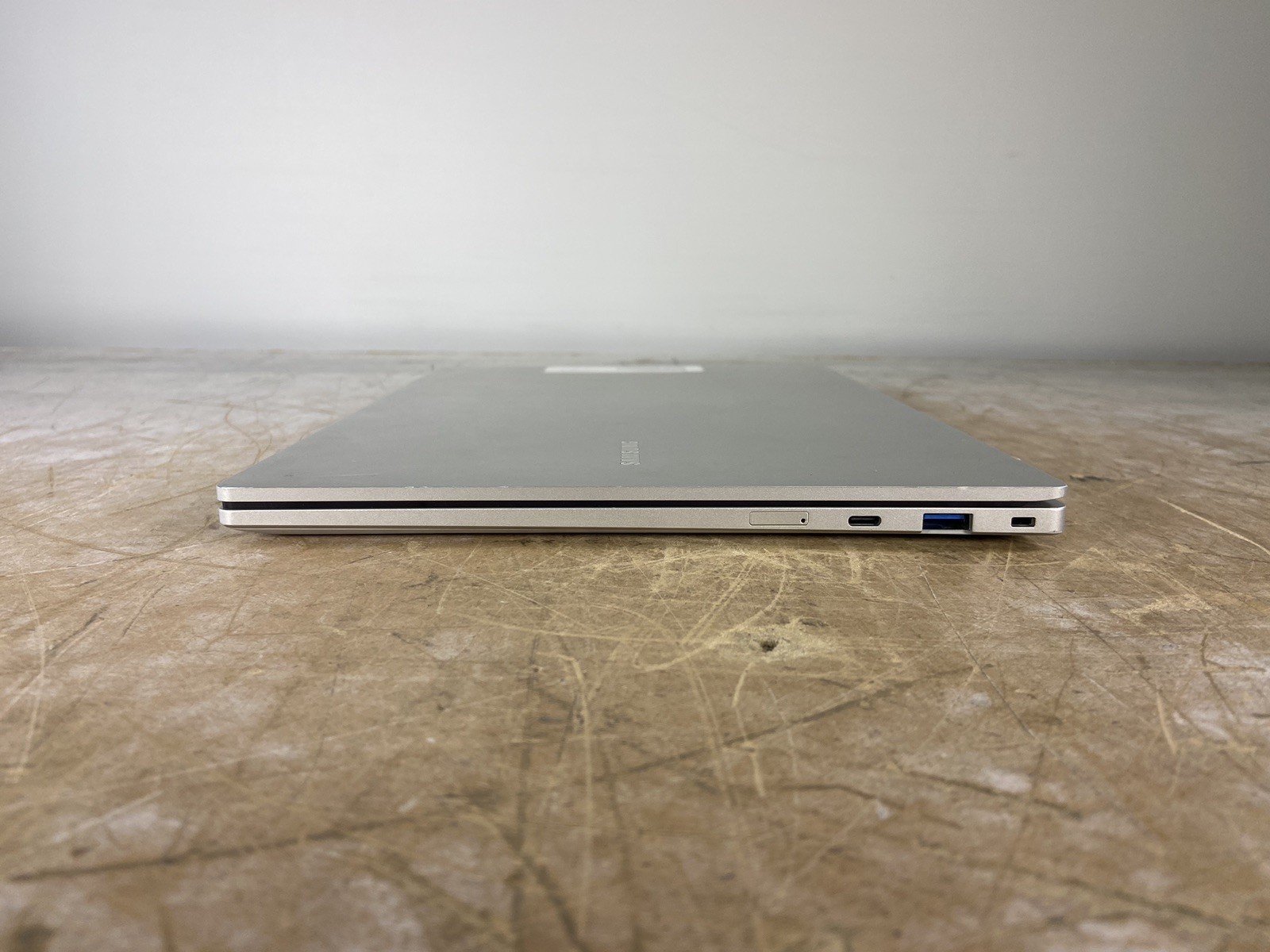 SAMSUNG GALAXY BOOK GO NP545XLA SNAPDRAGON 8CX G2 @ 3.5GHz, 8GB RAM, NO HDD/OS