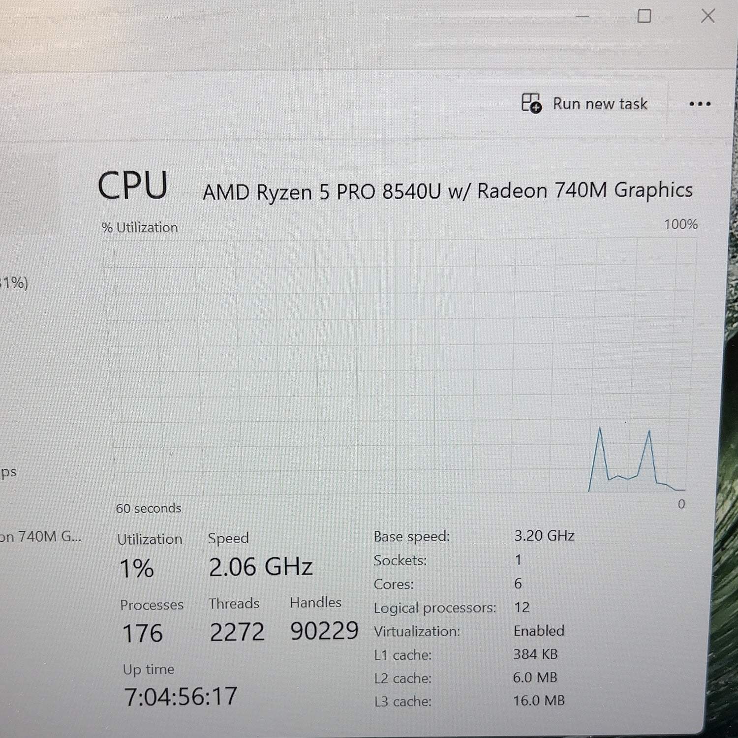 Lenovo ThinkPad T14 Gen 5 21MC000NUS 14″ Ryzen 5 Pro 8540U 16GB RAM 256GB SSD