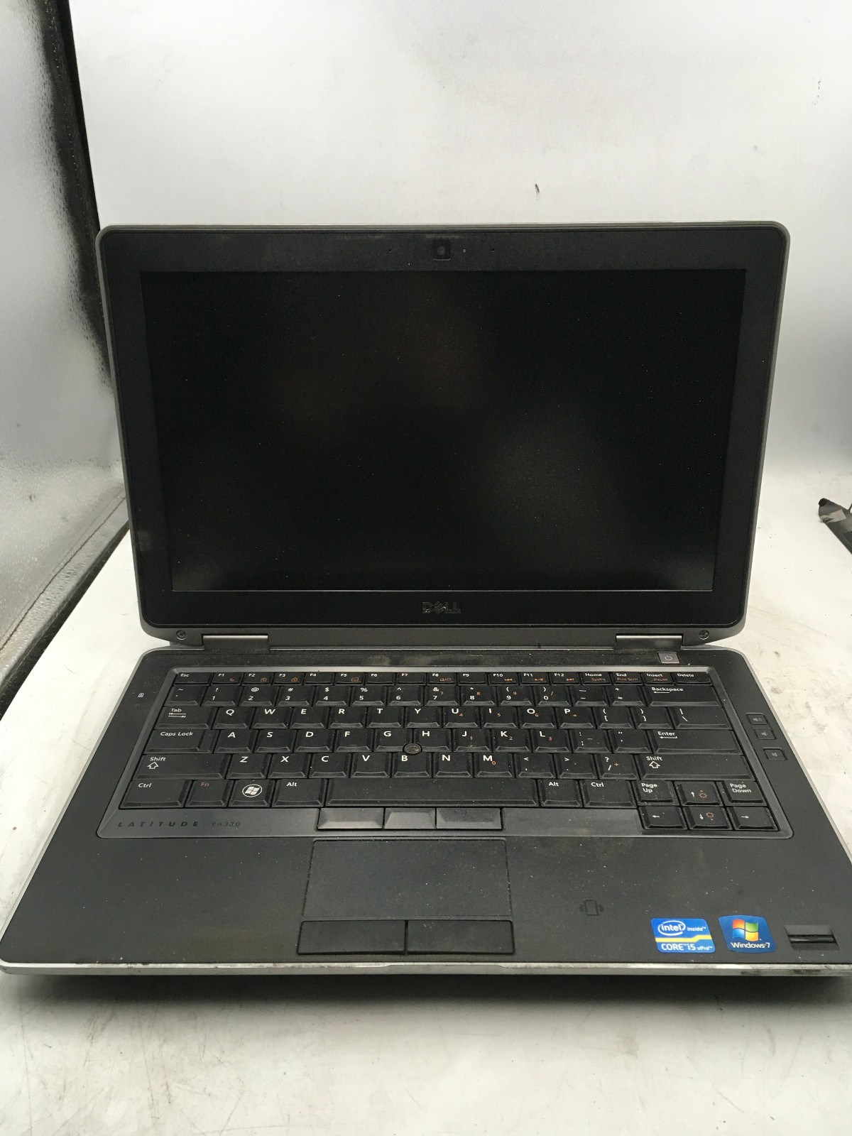 DELL LATITUDE E6330 – FOR PARTS/NO BOOT – INTEL I5 3320M – NO RAM – READ DESC-BB