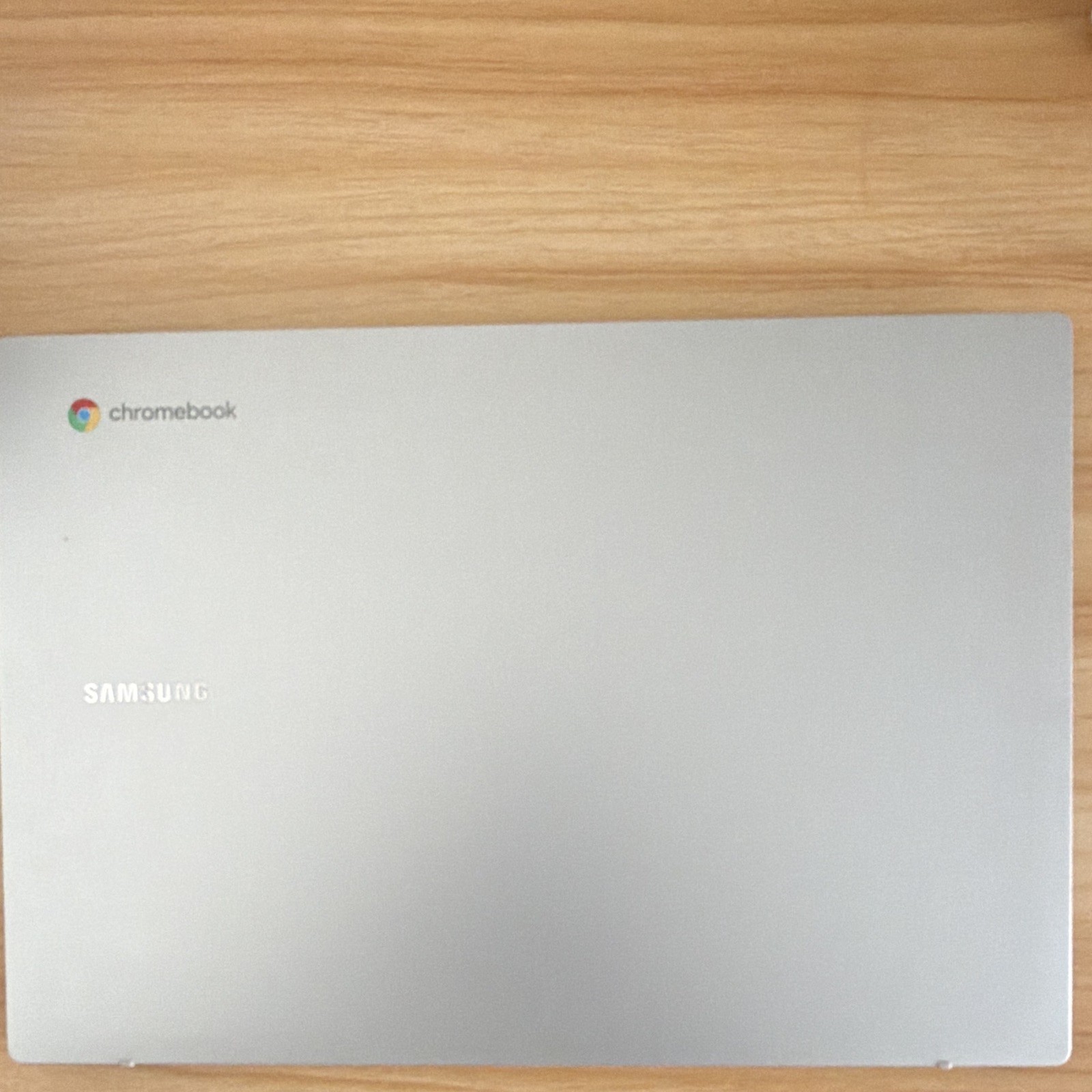 Samsung Chromebook 15.6″ FHD Core i3 8GB 256GB SSD Chrome OS 2019 Silver