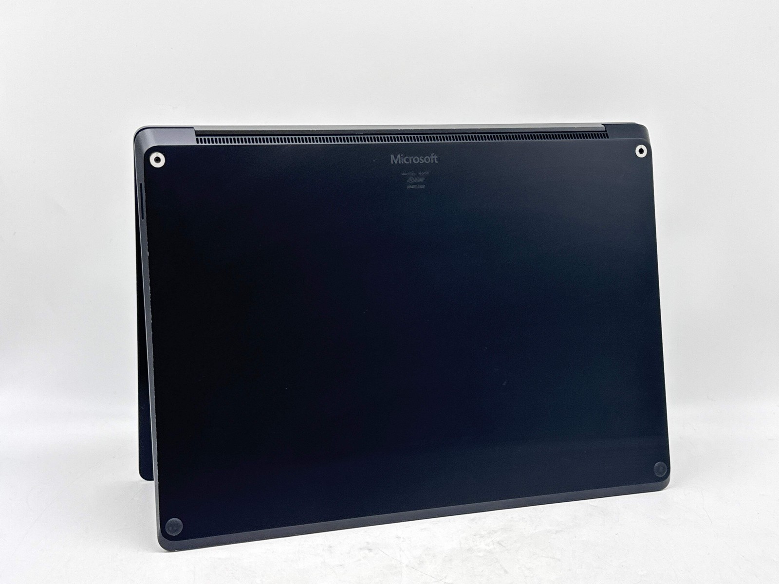 Microsoft Surface Laptop 4 13.5″ i5-1145G7 8GB 512GB SSD Works Good – Bad USB Po
