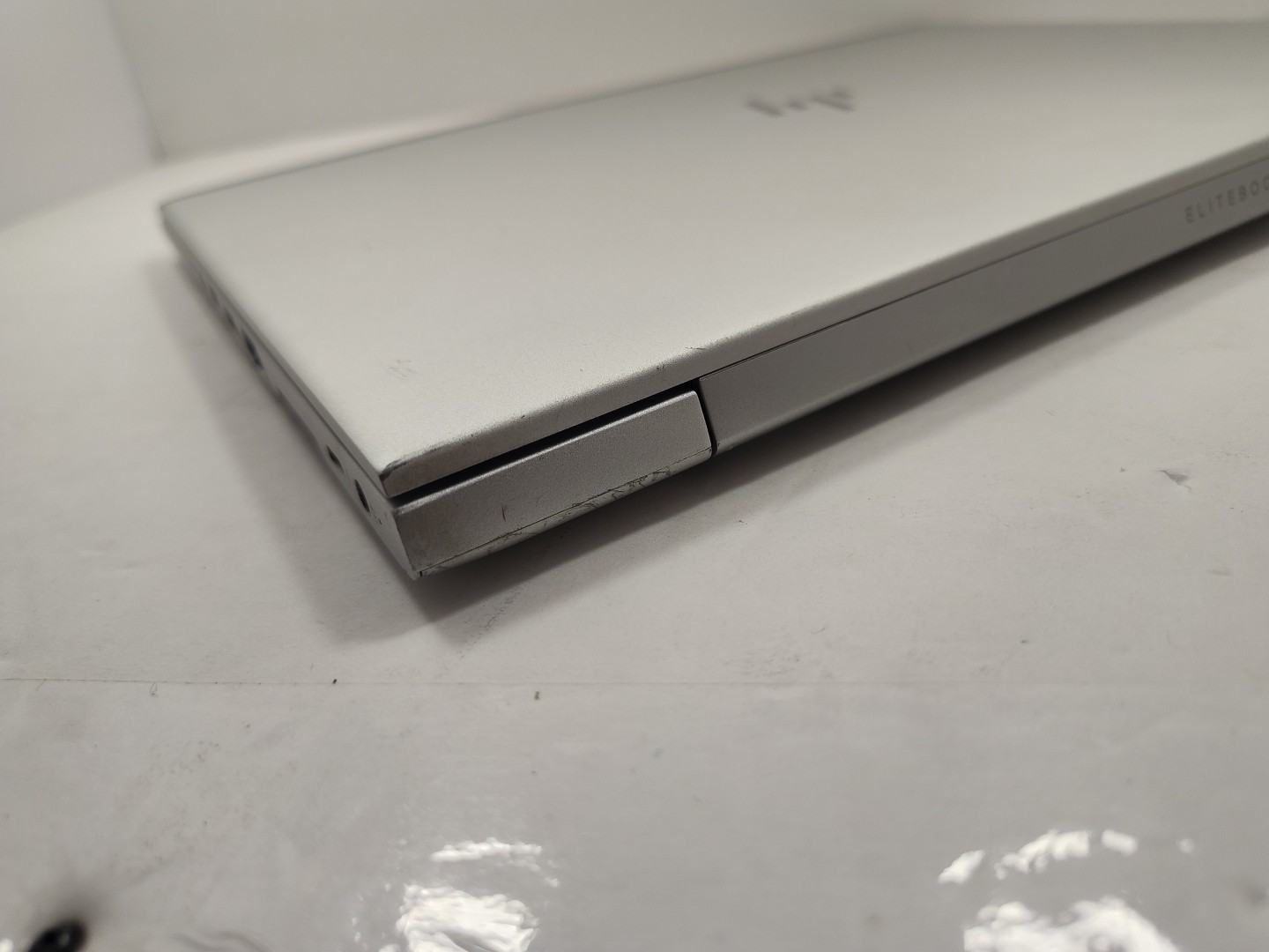 HP ELITEBOOK 840 G6 14″ Intel Core i5-8265U 1.60GHz 8GB RAM 238GB