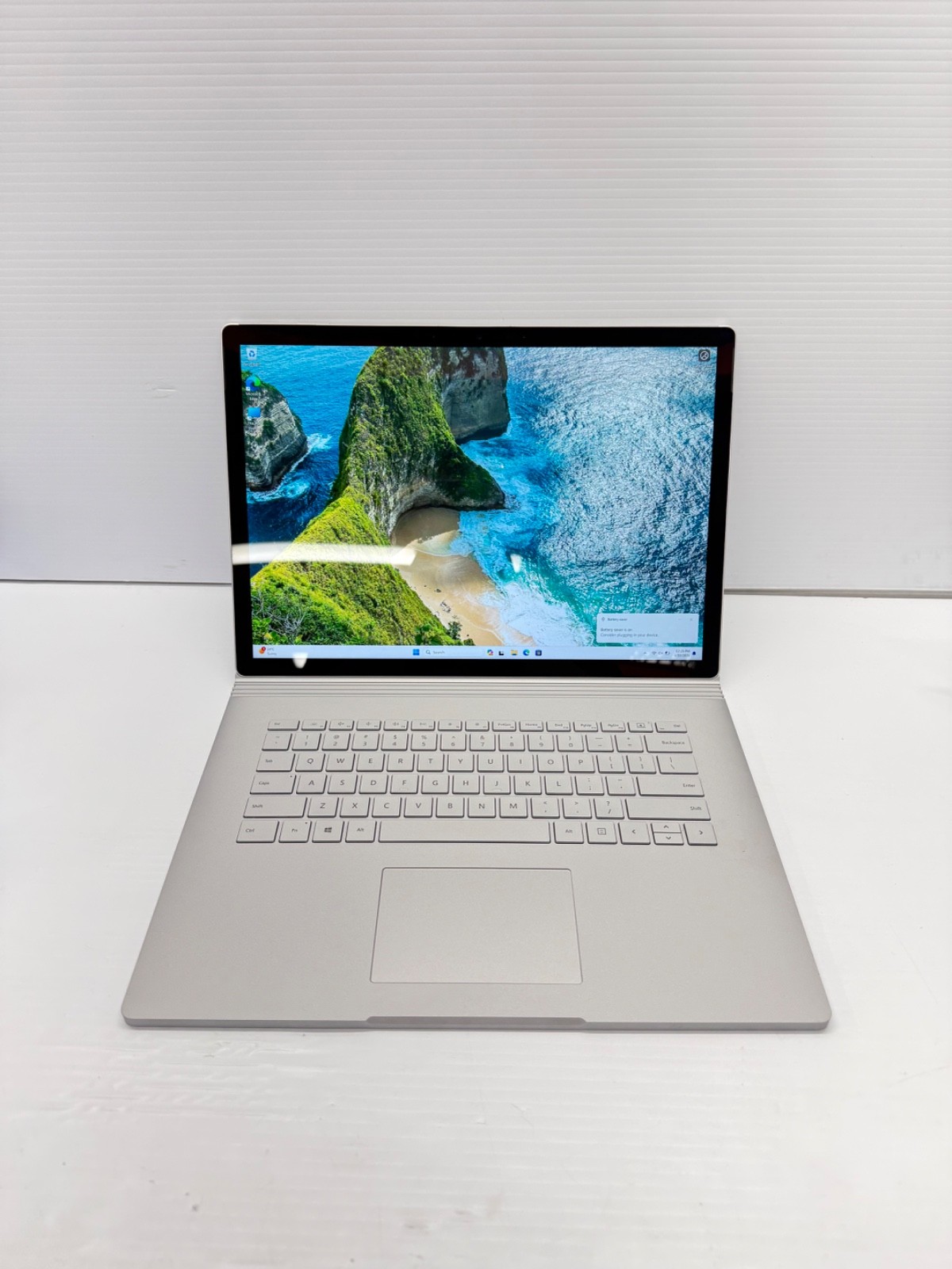 Microsoft Surface Book 3 15.5” i710th-32GB 512 SSD Windows 11pro
