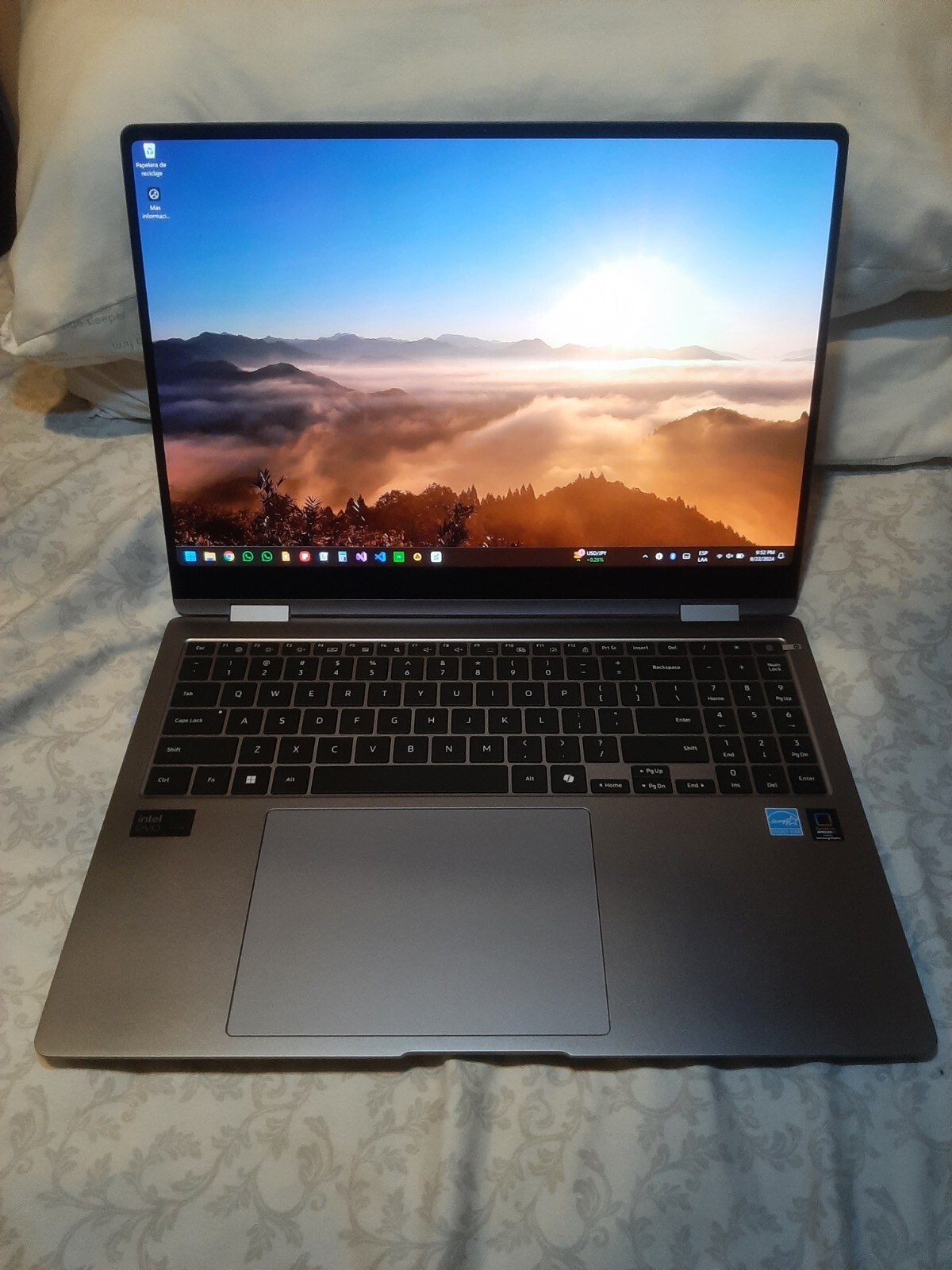 Samsung Galaxy Book4 Pro 360