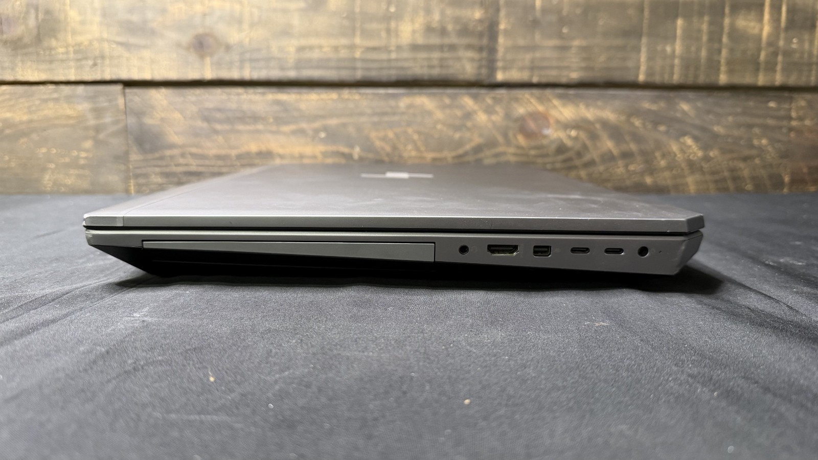 HP ZBook 17 G6 i7-9850H 2.6GHz 512GB SSD, 32GB RAM W10 NVIDIA RTX 4000