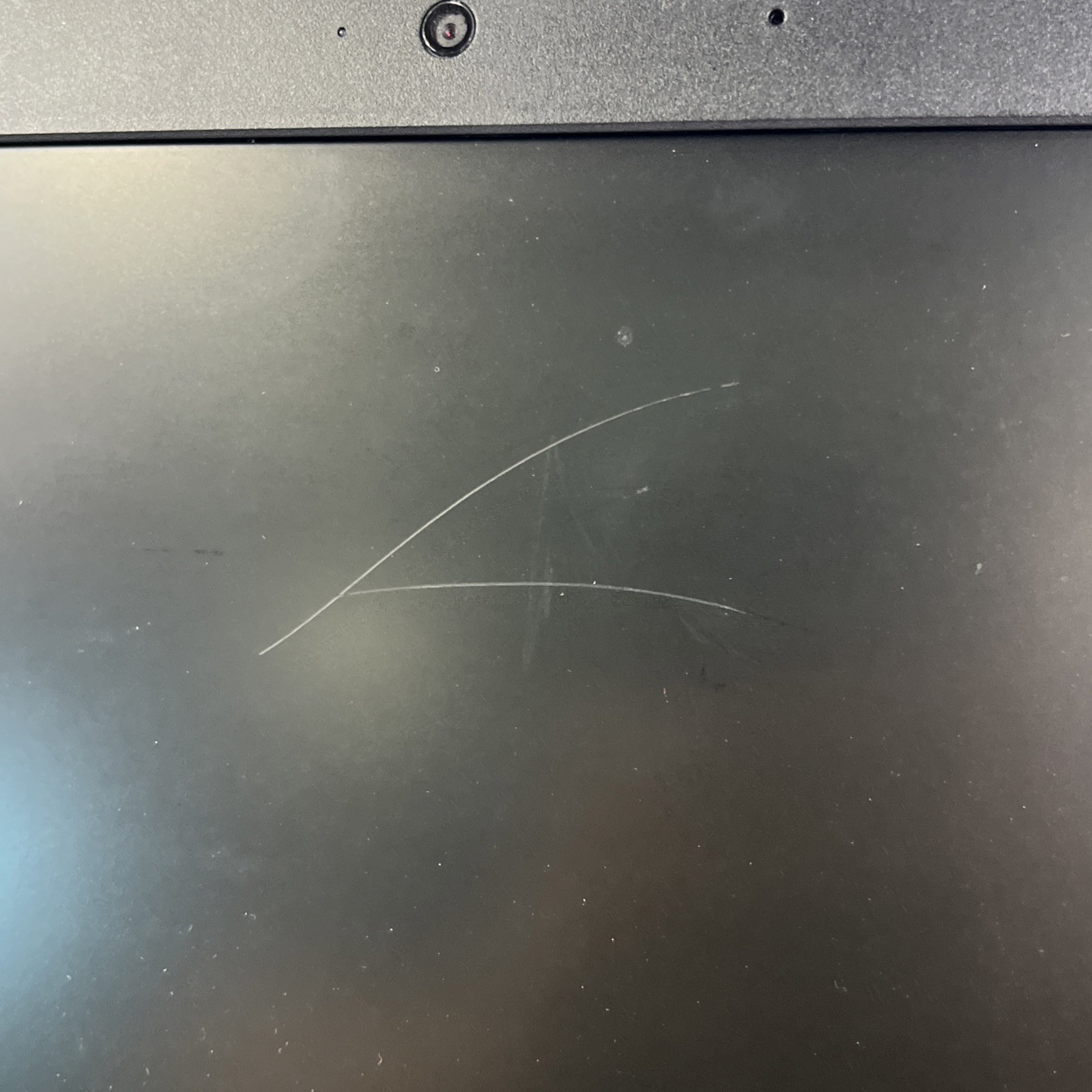 LENOVO THINKPAD EDGE 15 15.6″ Intel Core i3 M390 2.66GH 4GB RAM NO HDD / NO OS