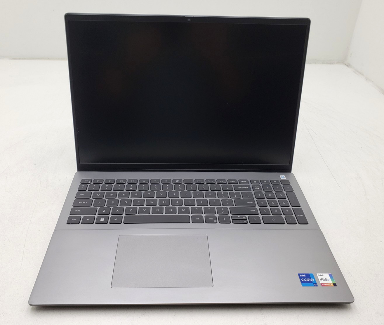 Dell Vostro 5620 Laptop i7-1260P 16GB RAM 256GB SSD 16″ Win 11 Pro Laptop PC.
