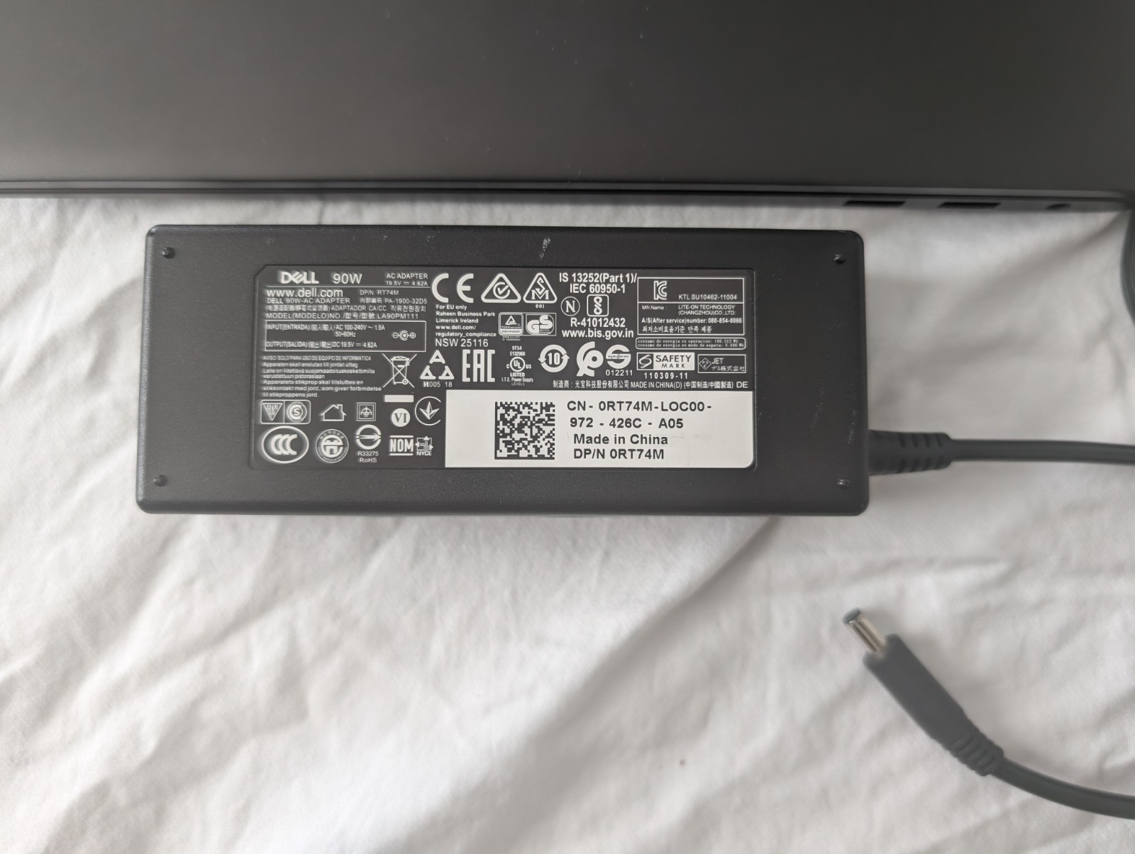 Dell Inspiron 7591 2-in-1 15.6-inch i7-10510U@1.8 4K Touch Stylus 16Gb 512Gb