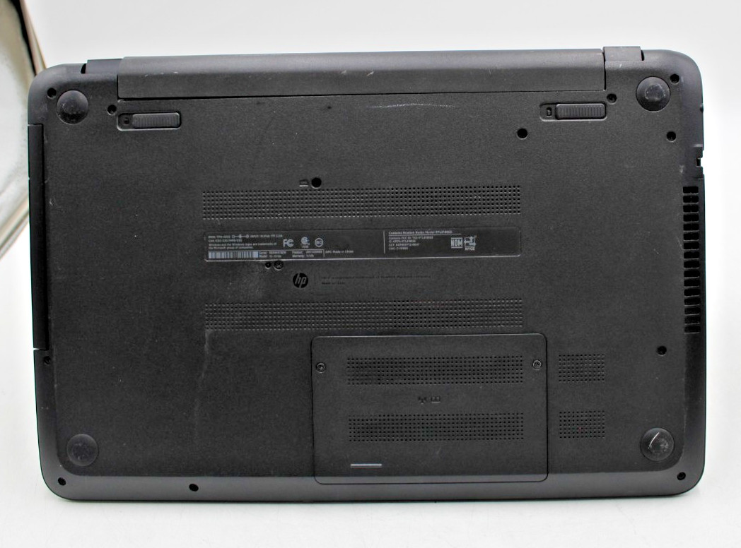 HP 15 Notebook 15.6in 750 GB HD 8 GB RAM AMD A8-6410 30 day warranty No OS