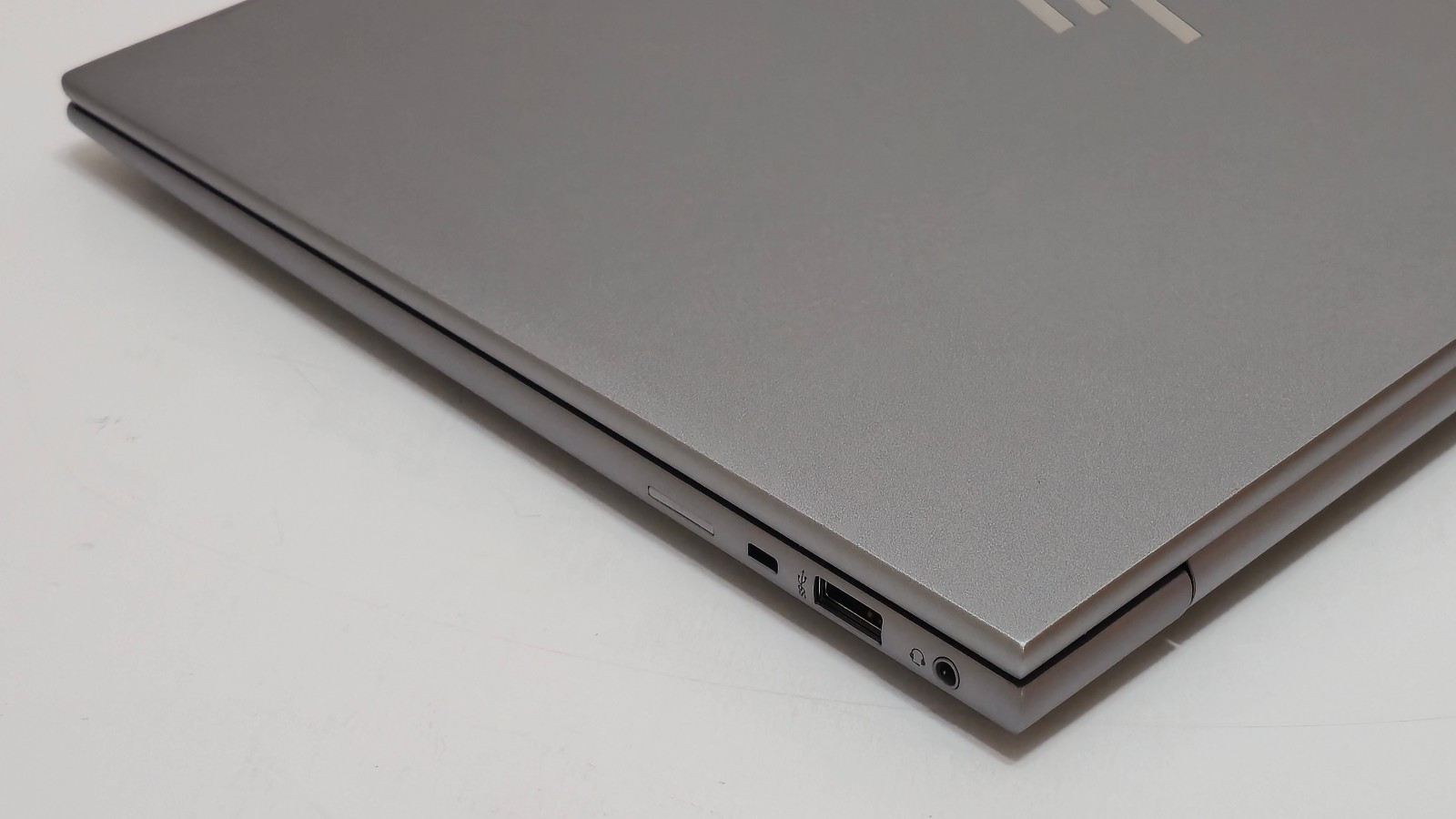 HP ZBook Firefly 14 G10 Workstation i7-1370P 32GB RAM 1 TB SSD 14″ – Warranty