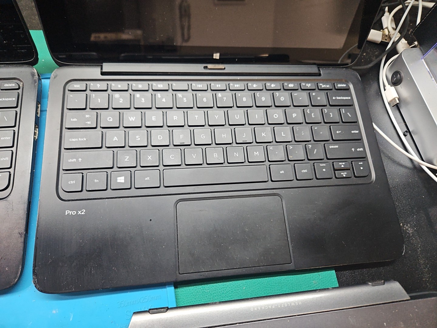 LOT 4 HP Pro x2 410 G1 11.6″ i5-4202Y 1.6GHz 4GB 2-in-1 Laptops FOR PARTS AS IS