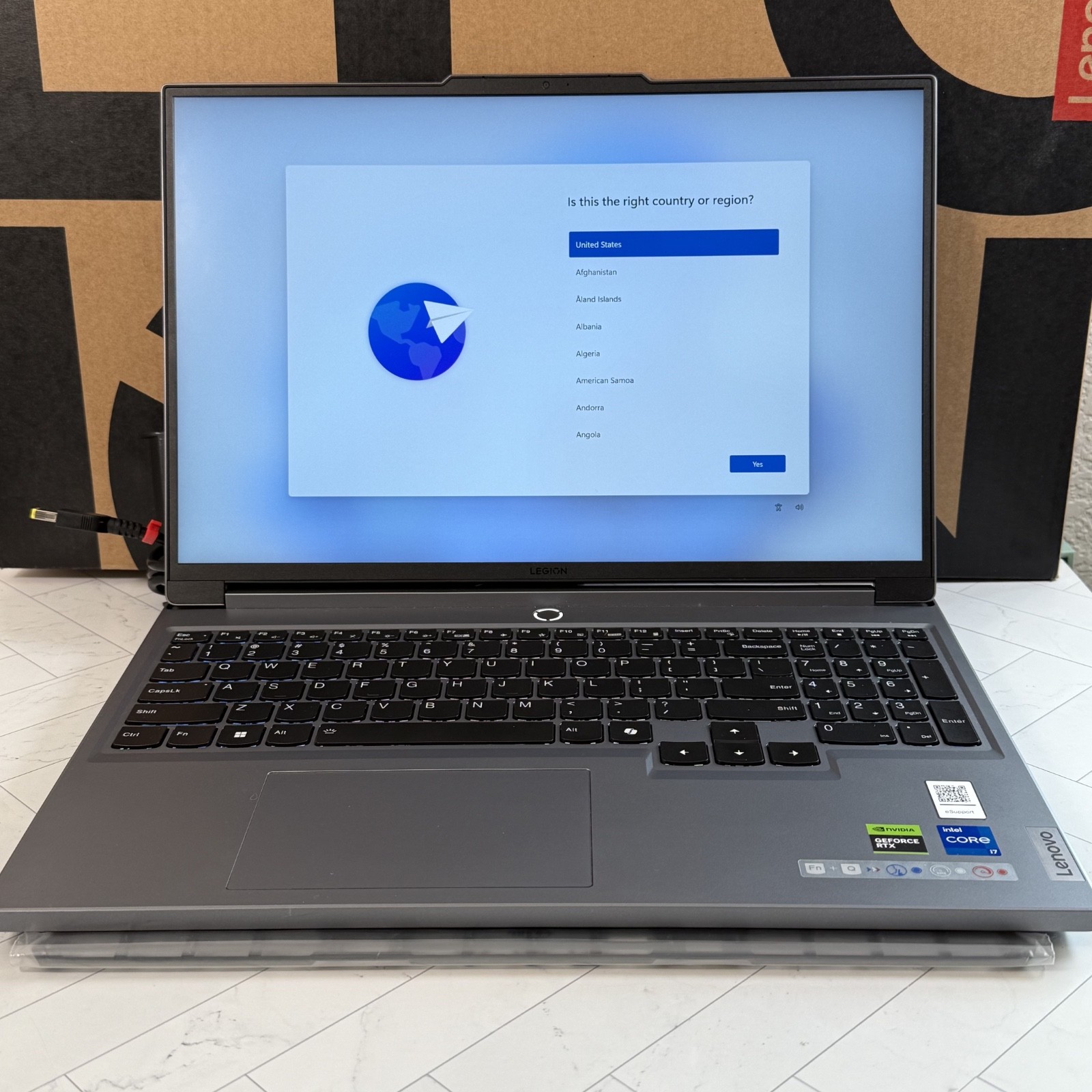 Lenovo Legion 5 16IRX9 16″ Laptop Intel i7-14700HX RTX 4070 32GB 1TB Win 11 Pro