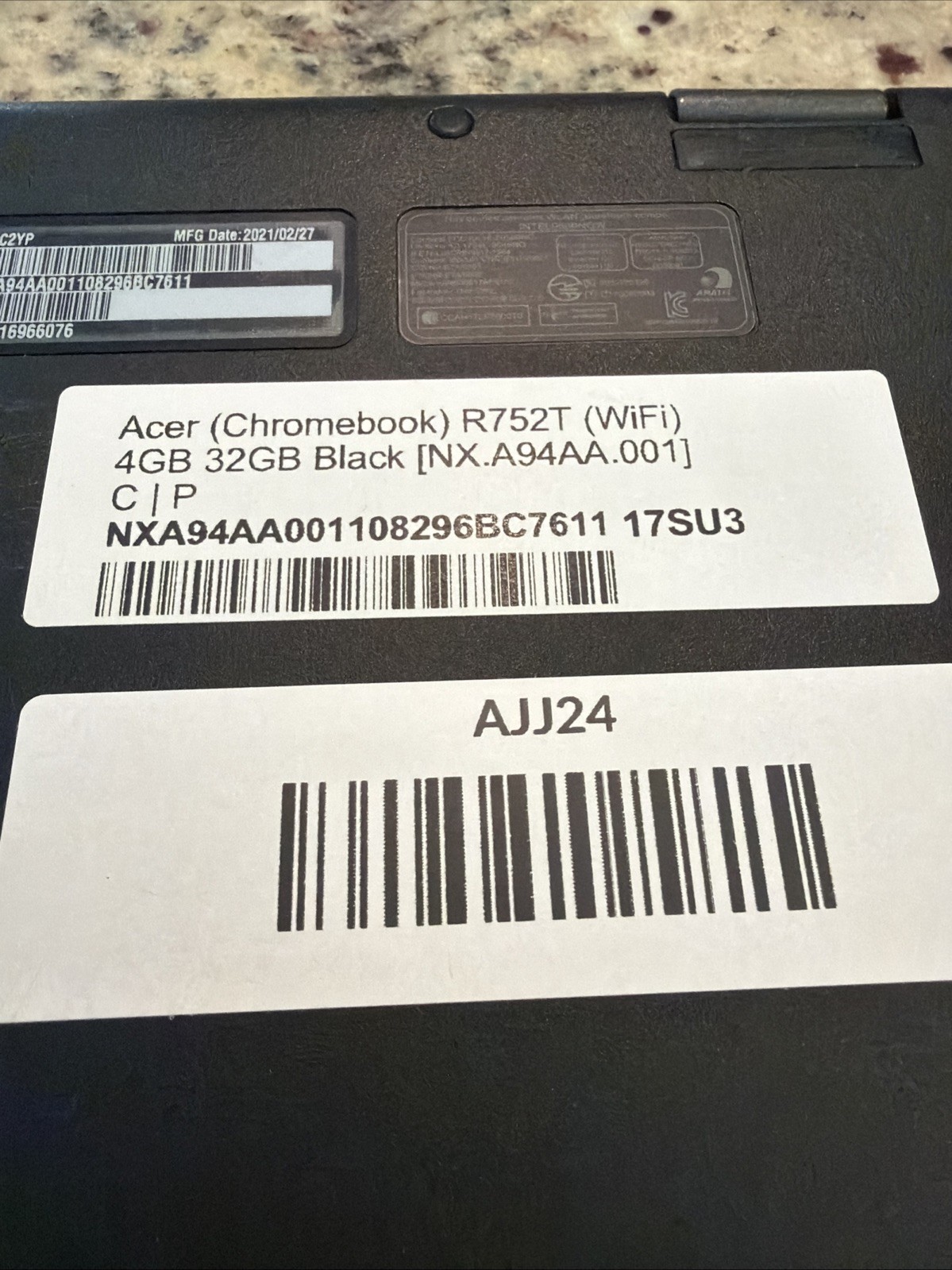 lenovo chromebook R752T 32Gb Clean Fast Shipping Power Cord Touchscreen