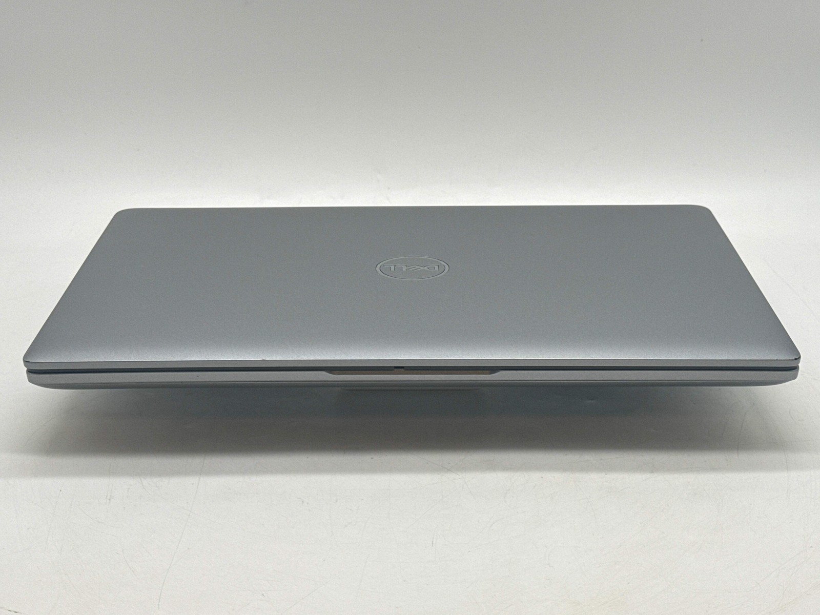 2025 Dell Latitude 5450 14″ Core Ultra 7 165U 16GB 512GB SSD w/ Charger