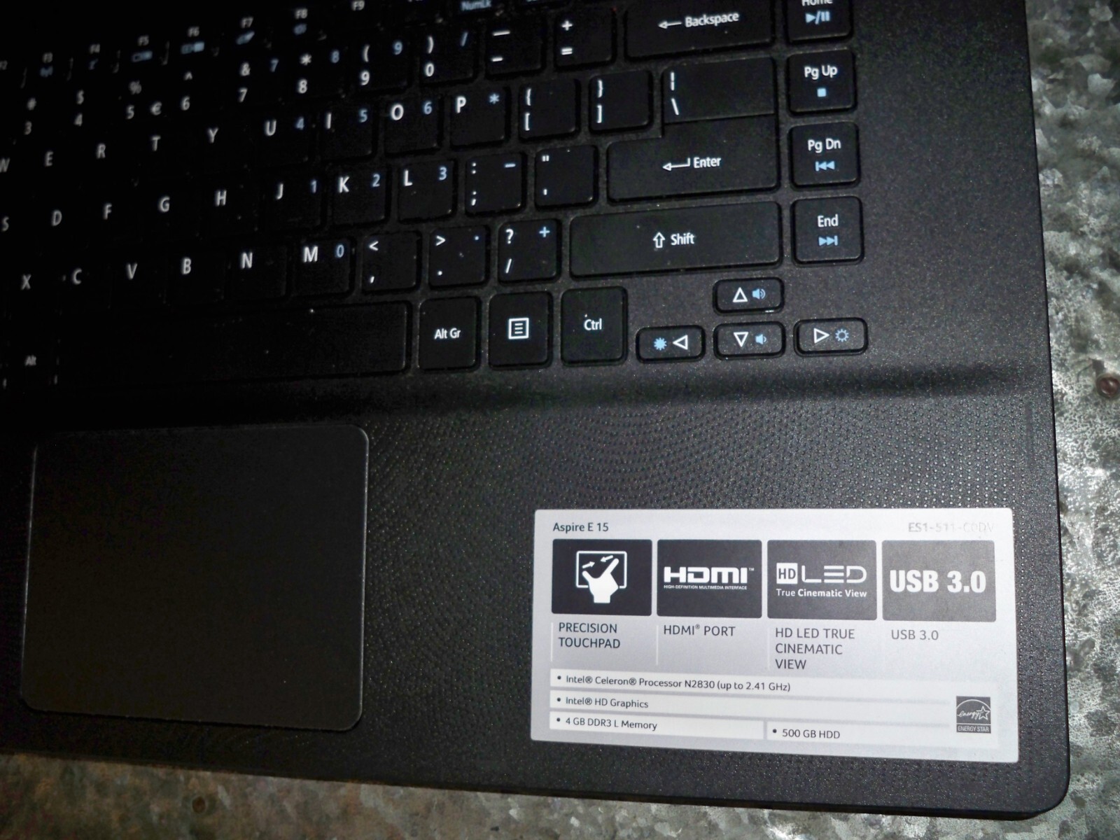 Acer ES1-511 15.6” / Intel Celeron N2830 @ 2.41GHz 4 GB DDR3 L