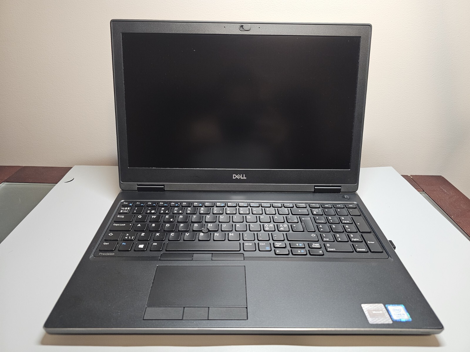 Dell Precision 7530 i9