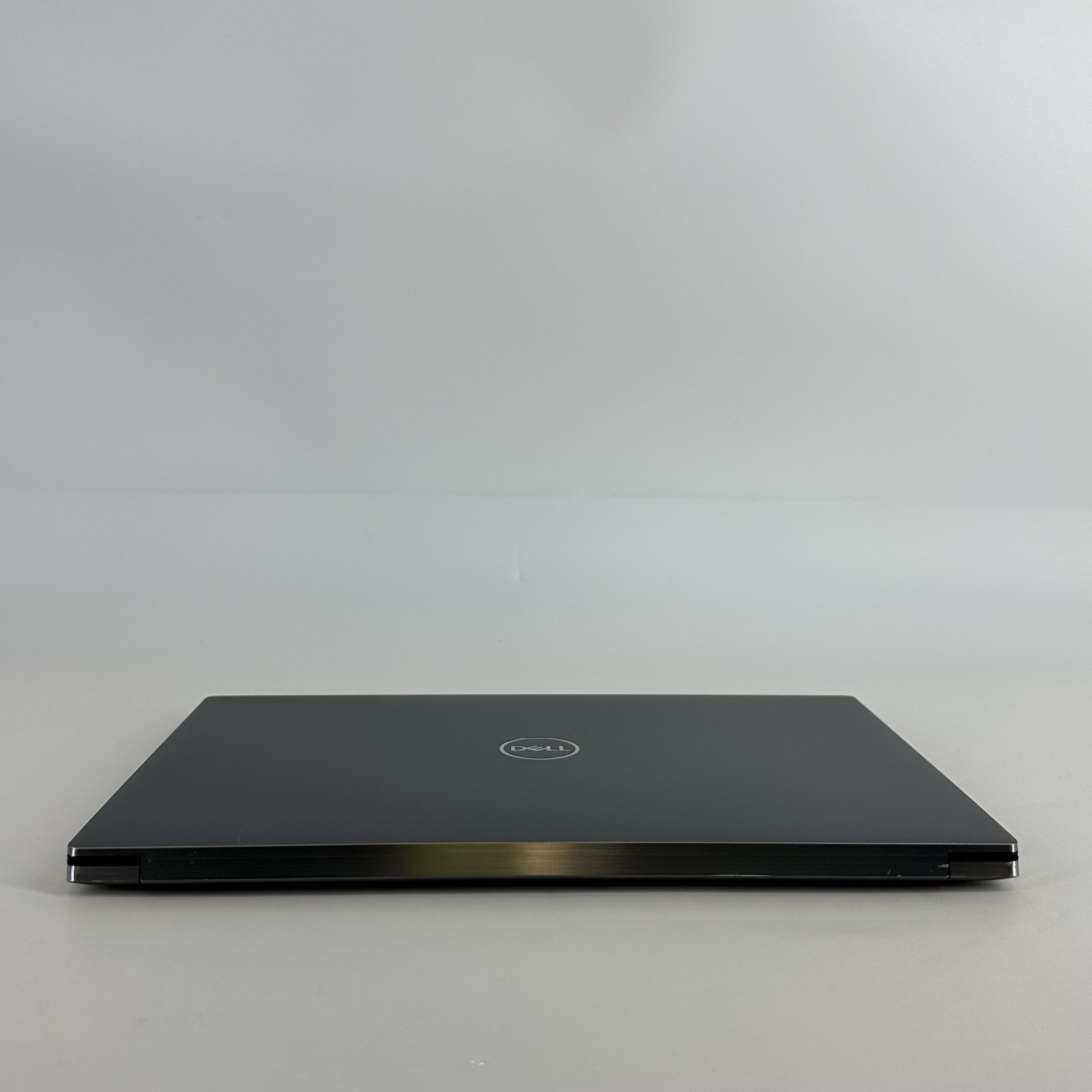 Dell Precision 5560 15.6 UHD+ TOUCH i7-11850H 64GB 2TB SSD RTX A2000 BAD BATTERY