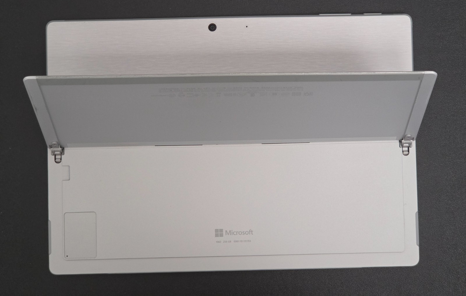Microsoft Surface Pro 7+ i5-1135G7 16GB Ram 256GB SSD Win 11 Pro