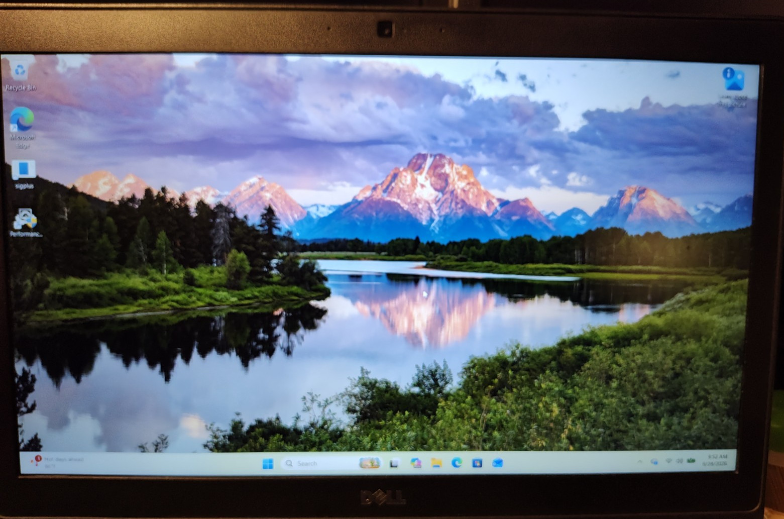 Dell Latitude 5580 15.6″ i7-7820HQ 16GB 512gb SSD Win 11 Pro Fully Tested