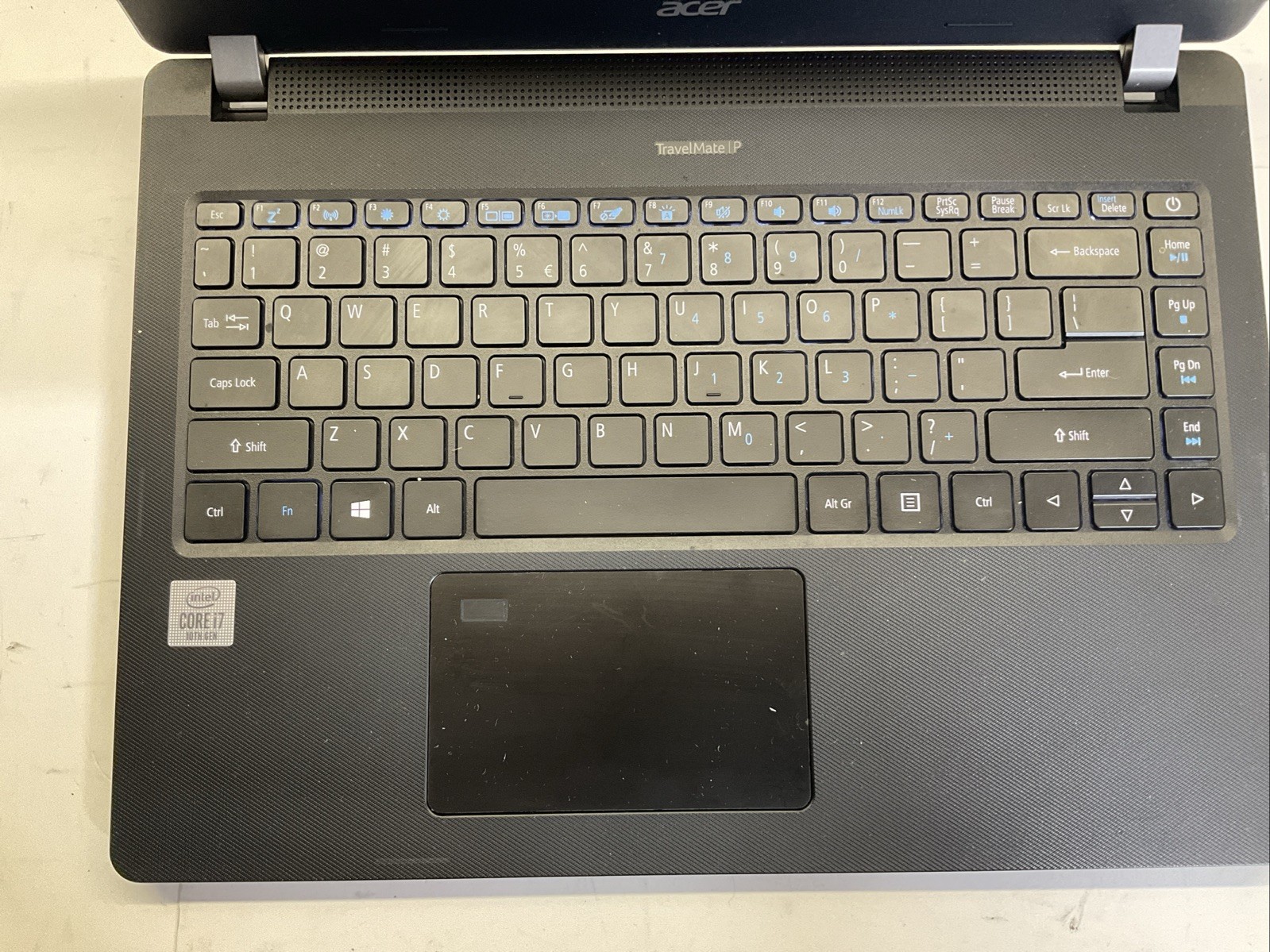 Acer TravelMate P214-52 Laptop/ i7-10th Gen/ 16GB RAM/ 256GB SSD/FHD/W11/(122F)