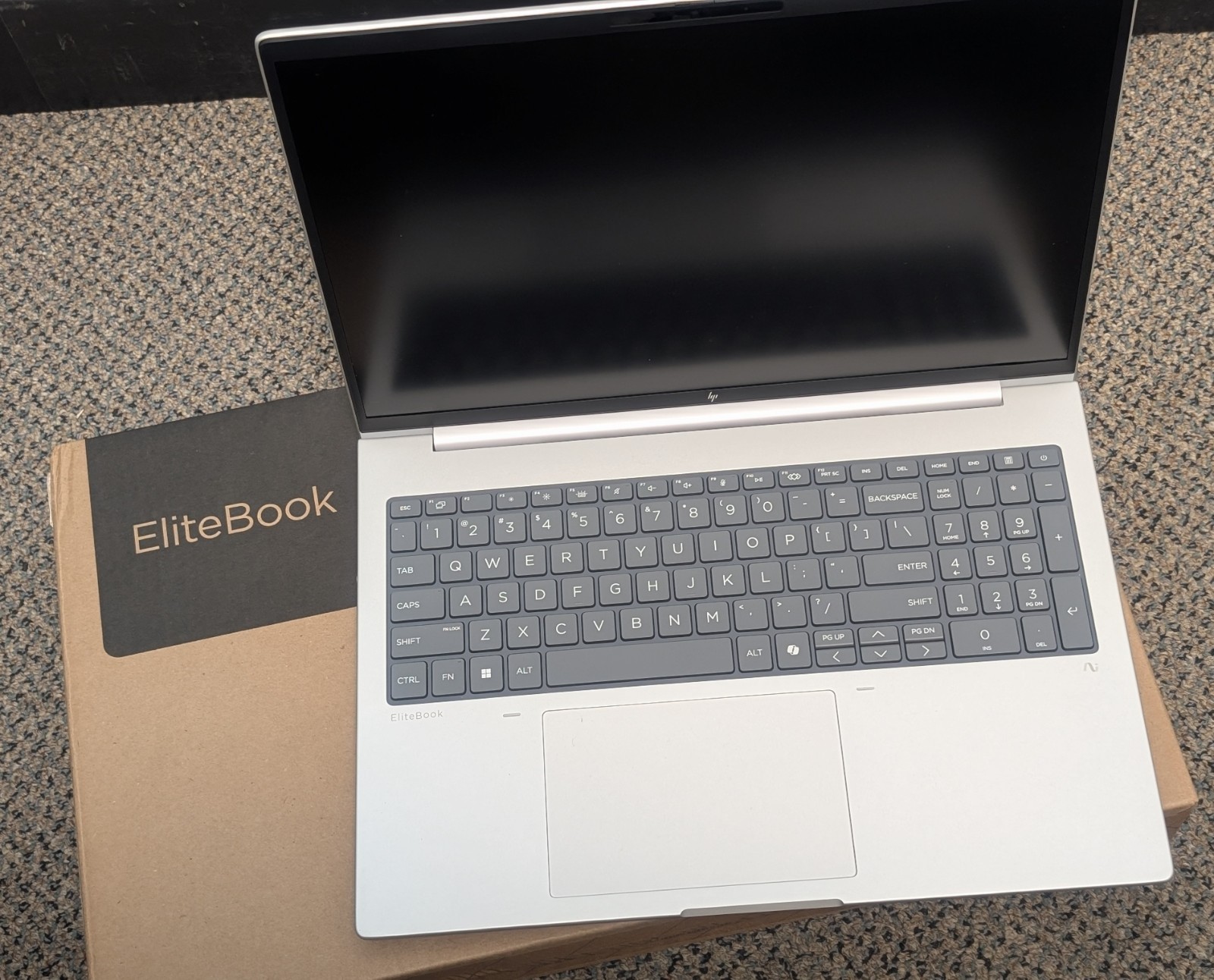 HP EliteBook 8 G1a/AMD Ryzen AI 7 PRO 350/16 GB DDR5/512GB SSD/Radeon 860M+intgr