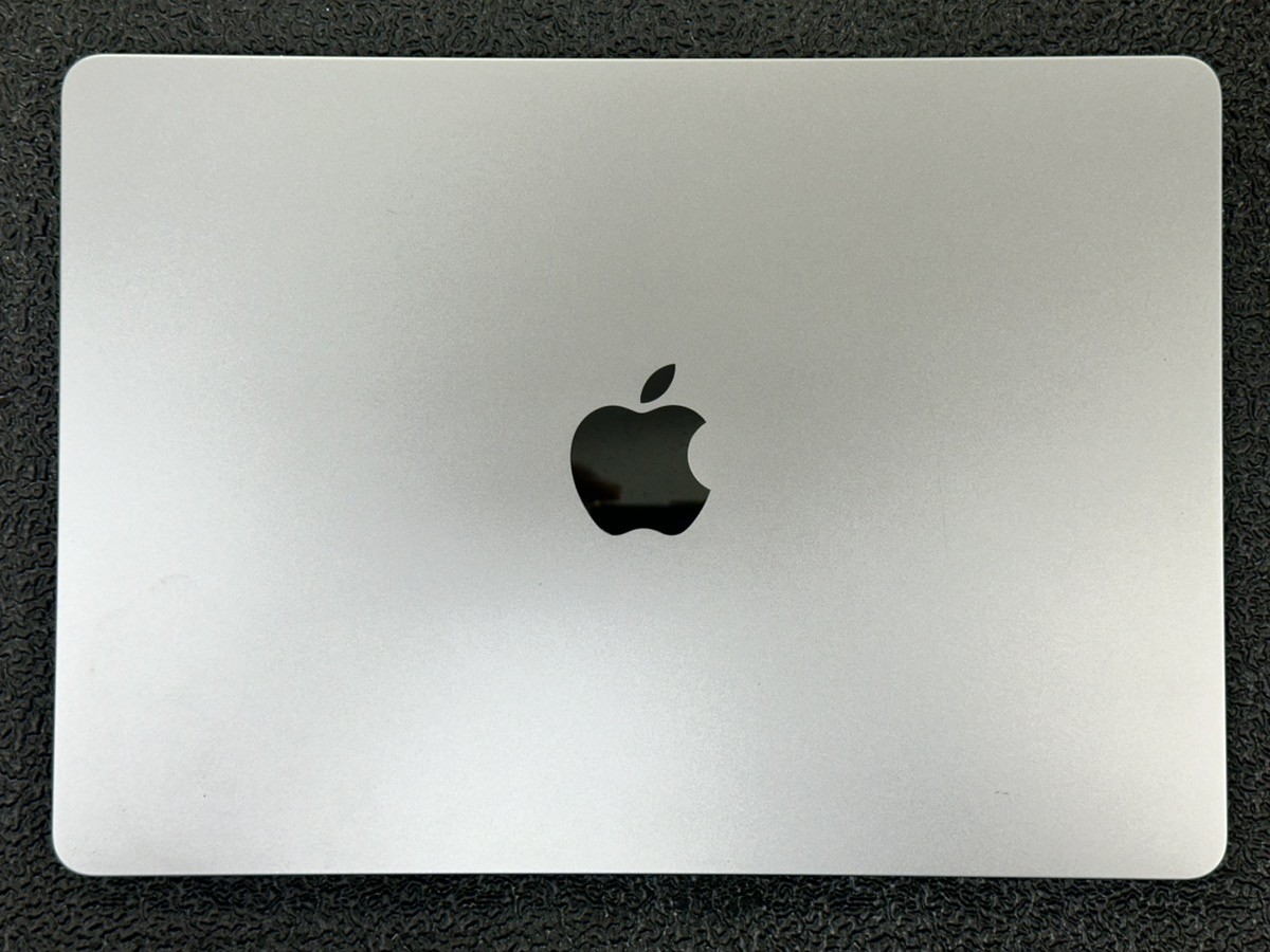 Apple MacBook Air 2024 M3 Chip, 13-inch, 8GB RAM, 512GB SSD, Space G (PD1124576)