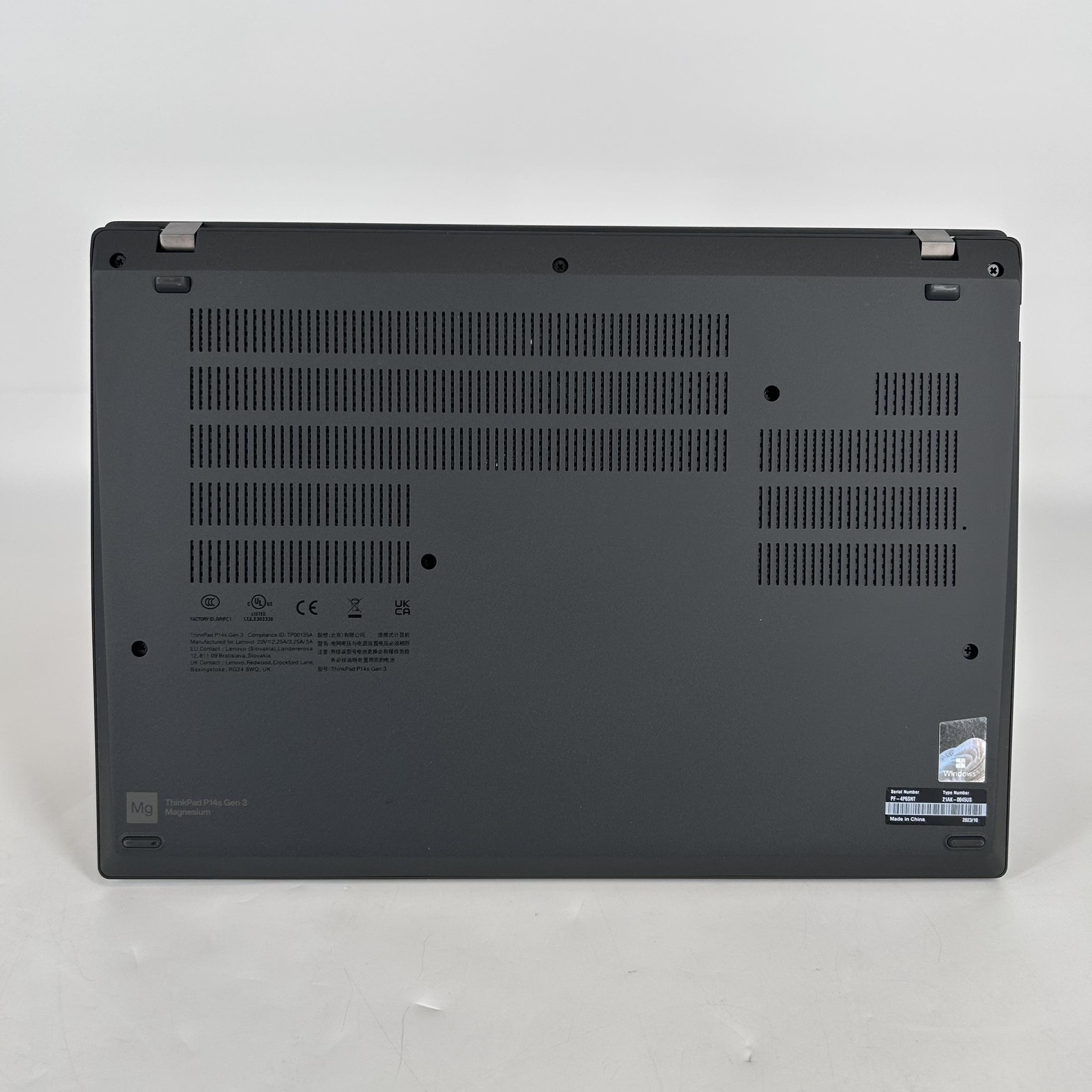 Lenovo ThinkPad P14s Gen 3 Black FHD+ 2.1GHz i7-1260P 16GB 512GB SSD NVIDIA T550