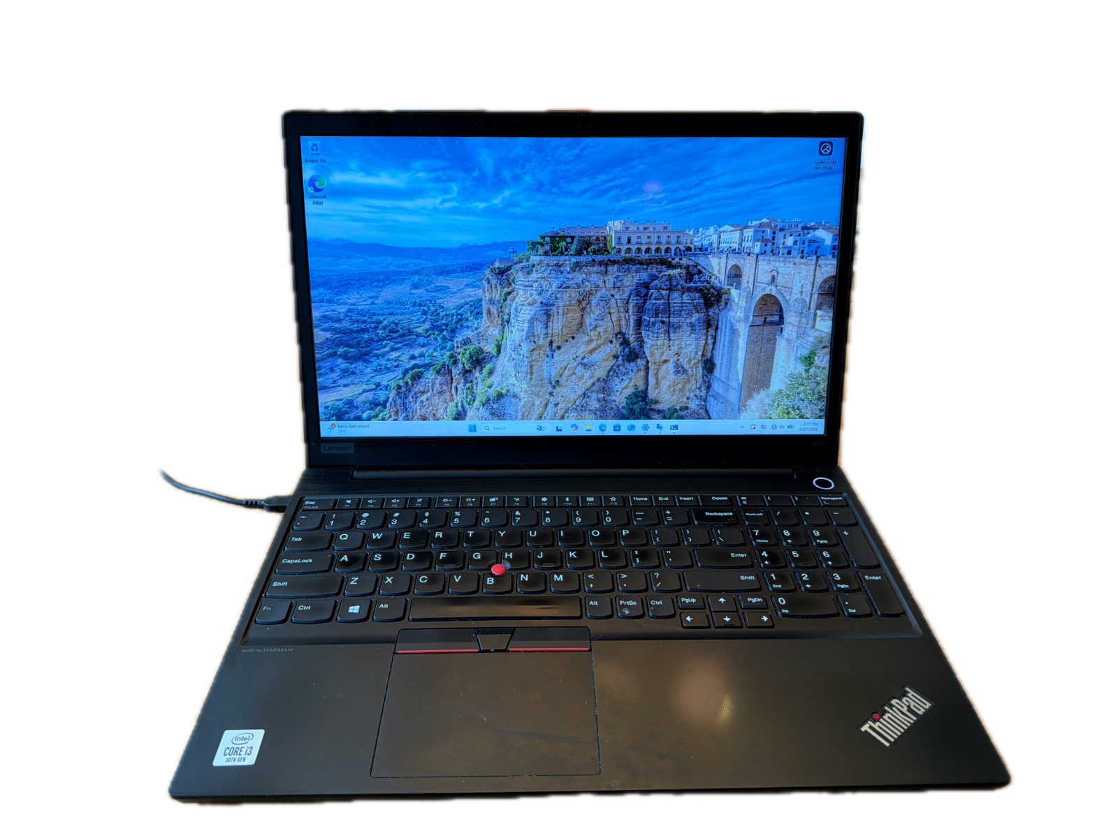 Lenovo ThinkPad E15 , i3-10110u 2.10 ghz, 4gb Ram, 256gb NVMe, Win 11 Pro