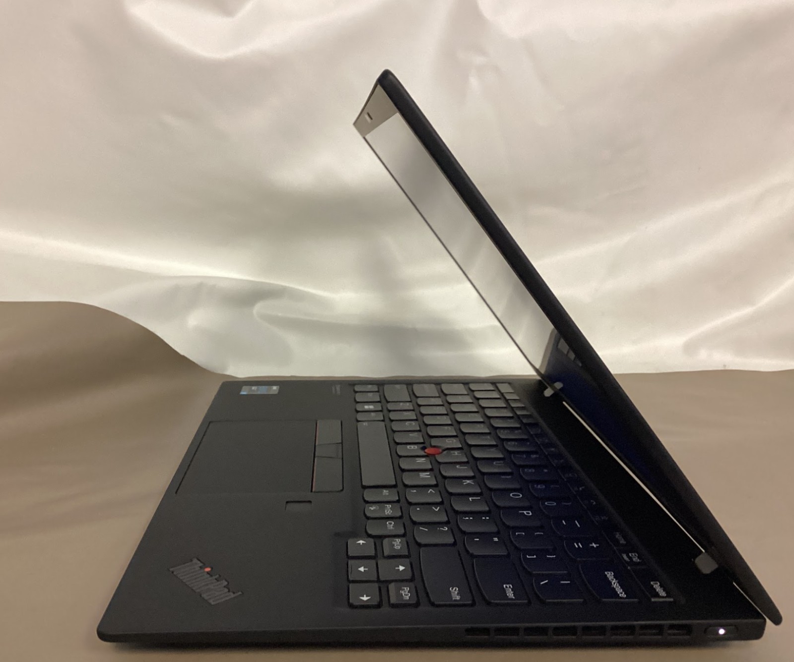 Lenovo ThinkPad X1 Nano 13″ Ultrabook Intel i7-1160G7 16GB RAM 512GB SSD Win 10P