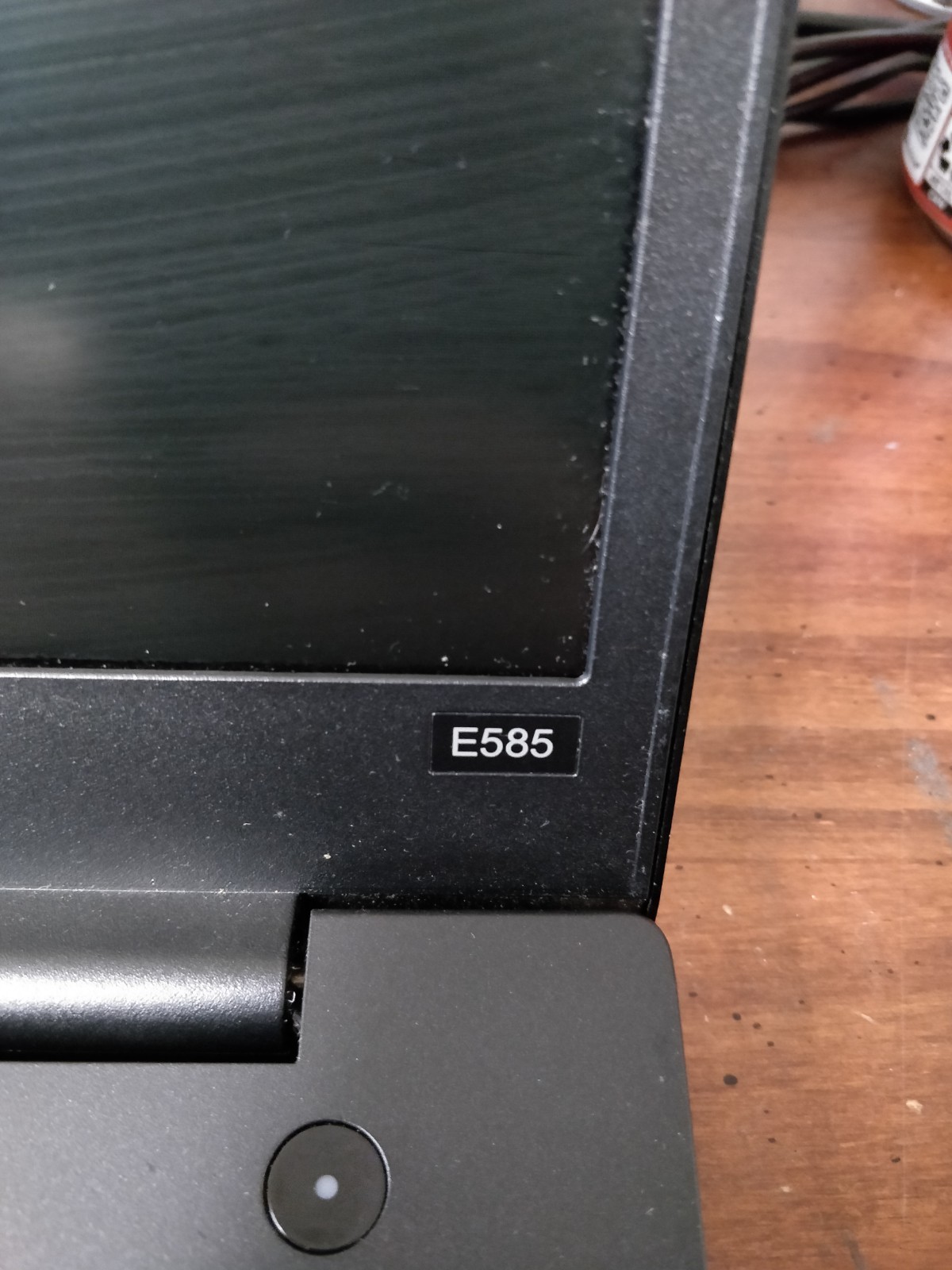 Lenovo ThinkPad E585 AMD Ryzen 3 2200U@2.50GHz 8GB RAM NO DRIVE PARTS 8416