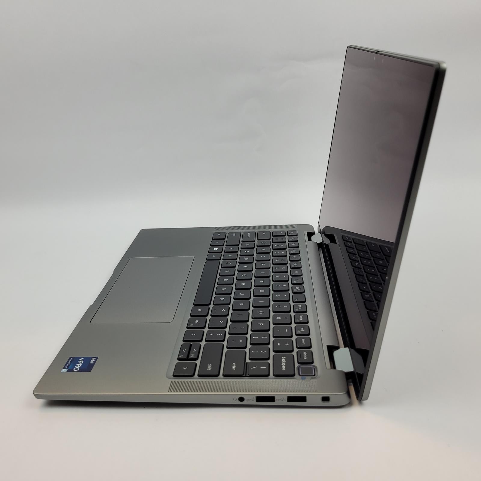 DELL LATITUDE 7440 Windows 11 Home Core i7 1365U 16GB RAM 256GB NVME | Grade B |