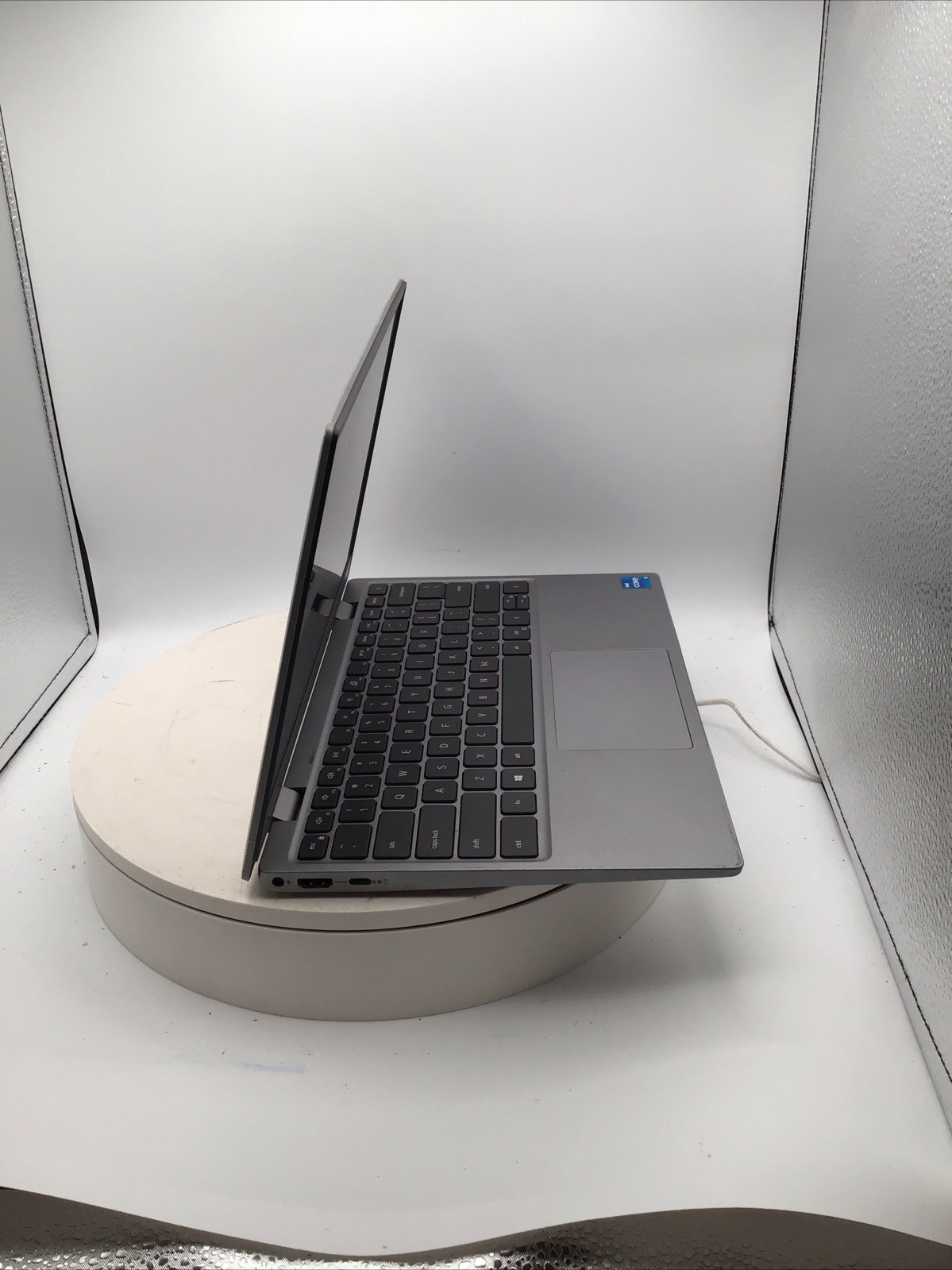 Dell Latitude 3320 13.3″ Laptop i5-1135G7 8GB RAM 256GB SSD Win11Pro Used READ