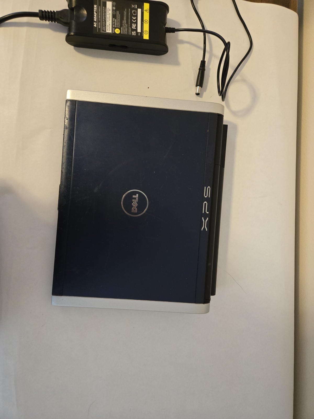 DELL XPS M1330, Intel Graphics, Core 2 Duo 1.66GHz 2GB Ram, 250gb Hdd, W-Vista