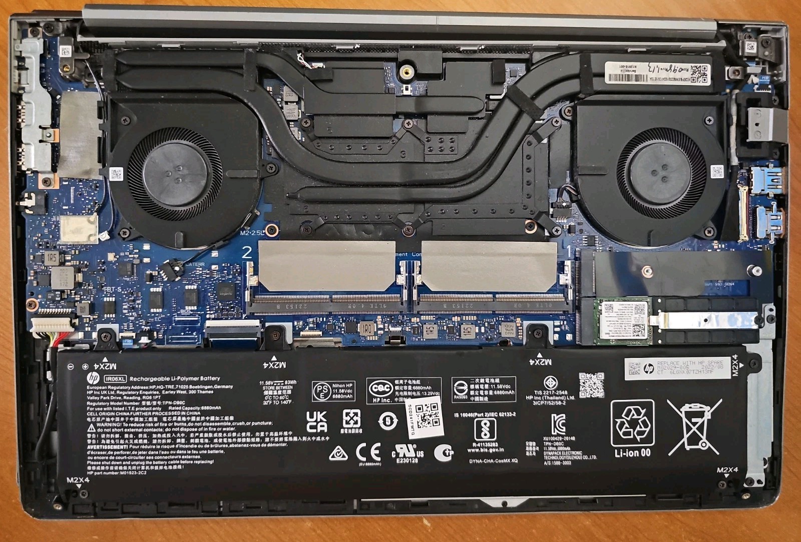 HP Zbook Power G9 i7-12800H@2.4GHz NO RAM 128 GB SSD RTX A2000 8GB – READ!