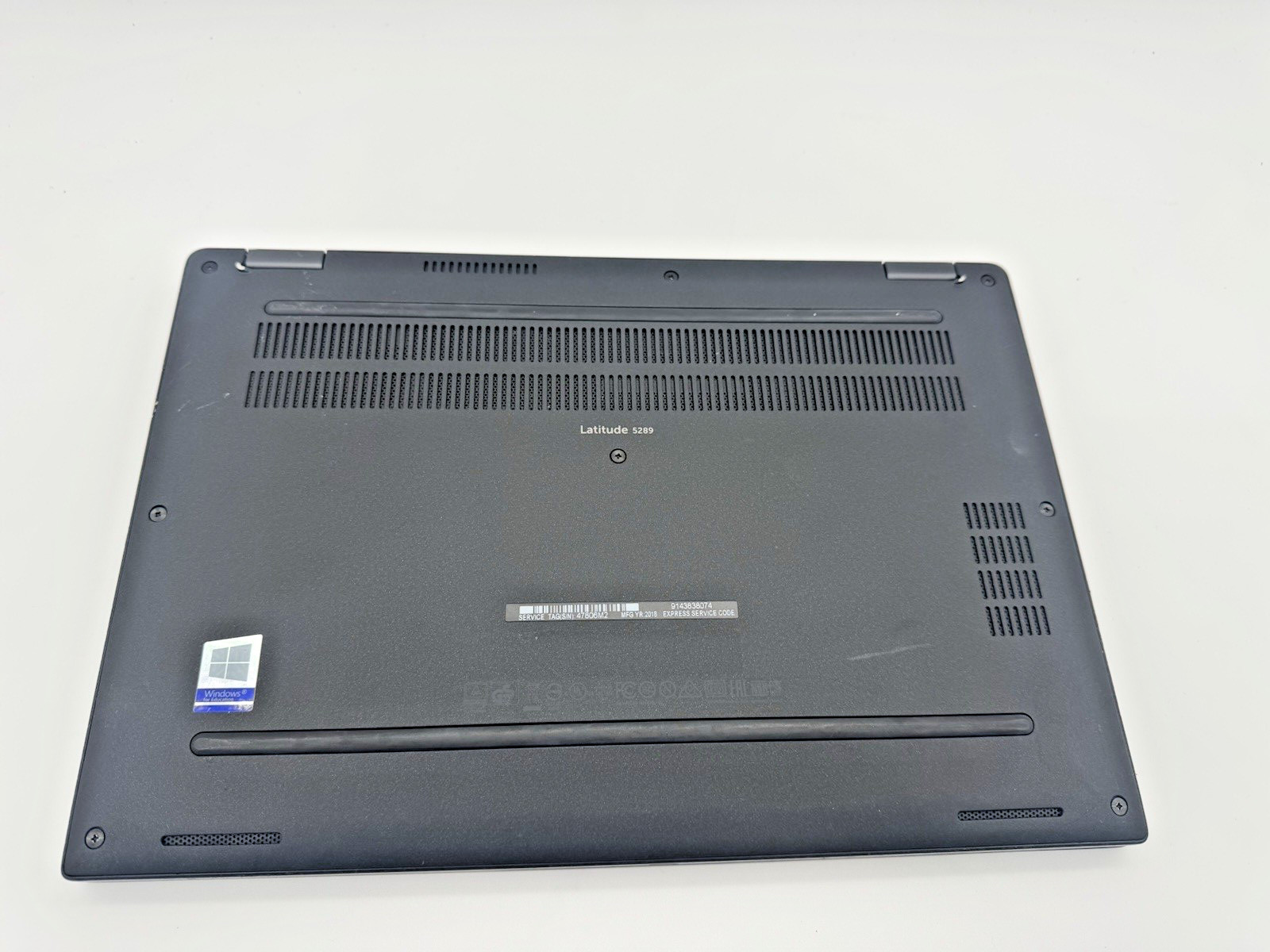 Dell Latitude 5289 2-in-1 12.3″ i5-7600U@2.8GHz, 8GB RAM, 256GB, Win 11 Pro