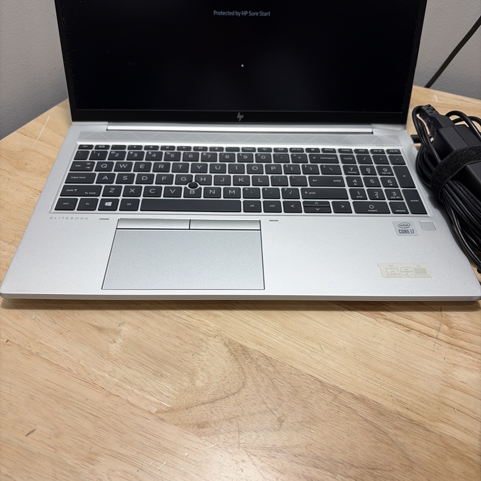 HP EliteBook 850 G7 CORE I7-10610U 1.8GHZ 32GB 256GB SSD WCAM WIFI W11 & CORD