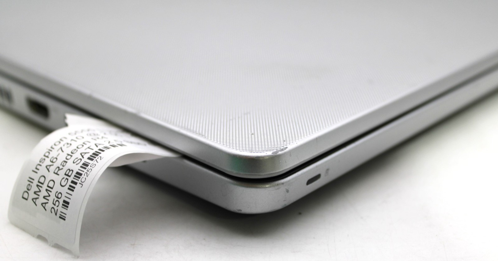 Dell Inspiron 5555-AMD A6-7310@2.0GHz-4GB DDR4-256GB SATA-NO OS *USED/TESTED*