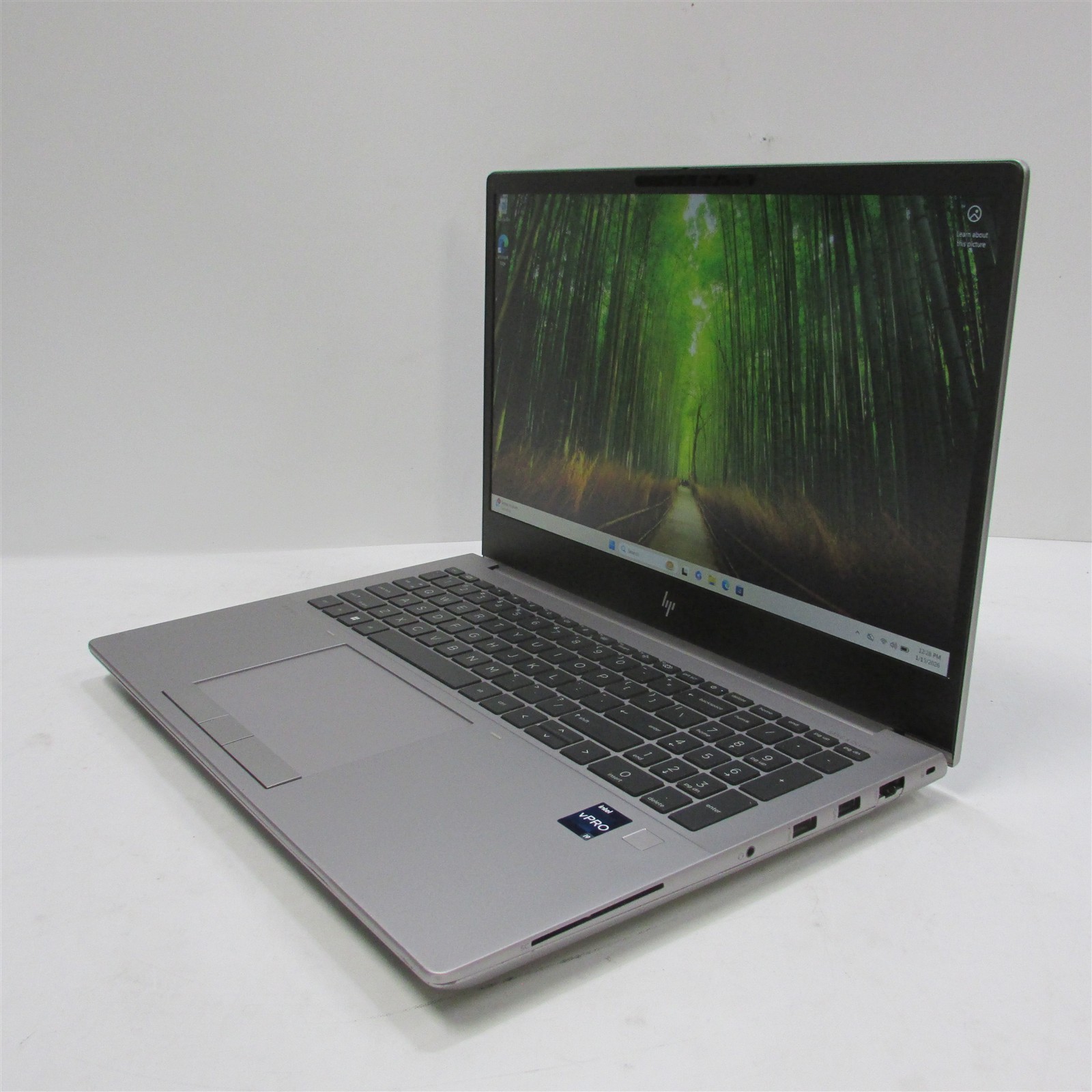 HP ZBook Fury 16 G10 i9-13950HX 2.2GHz 64GB 512GB NVME 15.6″ Win 11 Pro SCUFFS