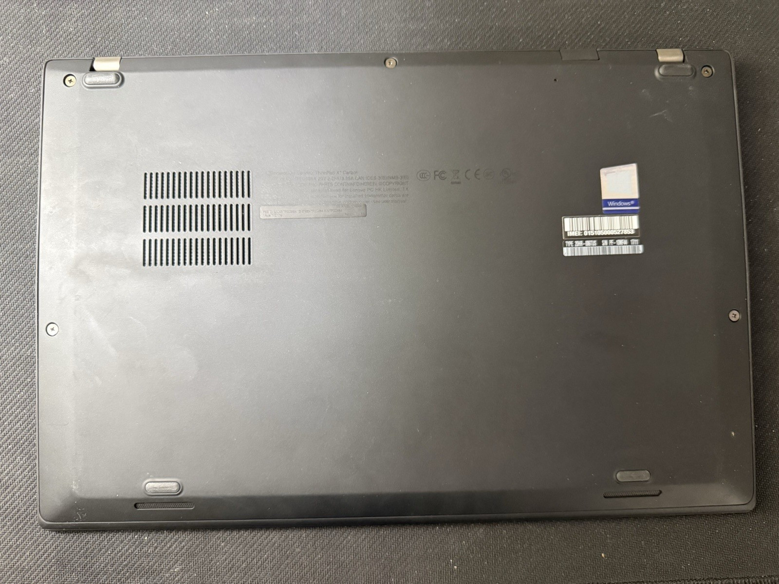Lenovo ThinkPad X1 Carbon 14 inch (512GB, Intel Core i7 7th Gen., 2.80GHz, 16GB)