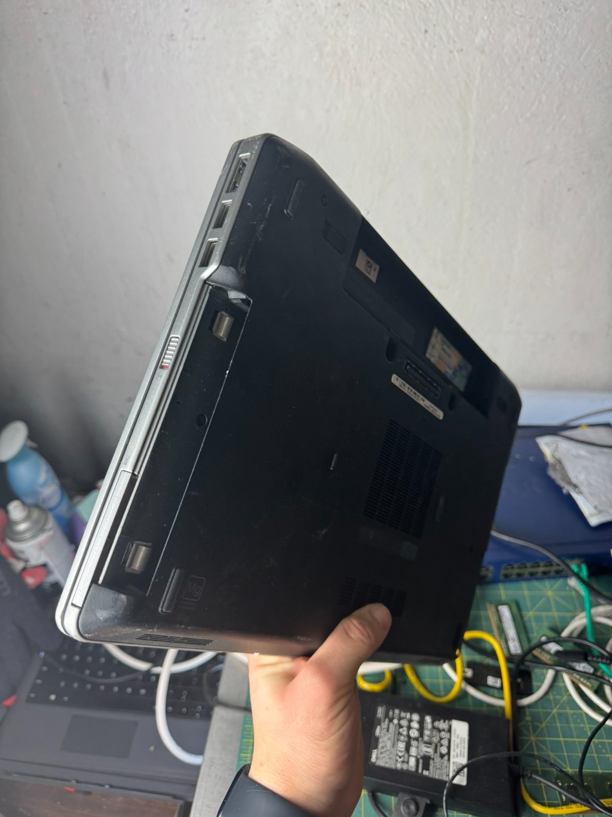 Dell Latitude E6430 14in Intel i5-3230M 8GB RAM No Drive Parts/Repair #5074