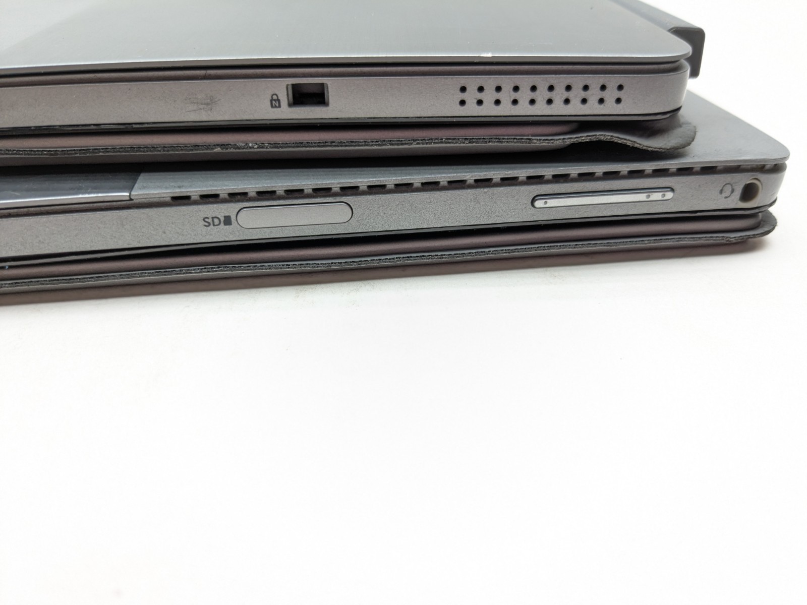 dell latitude 7200 2-in-1 lot of 2 parts