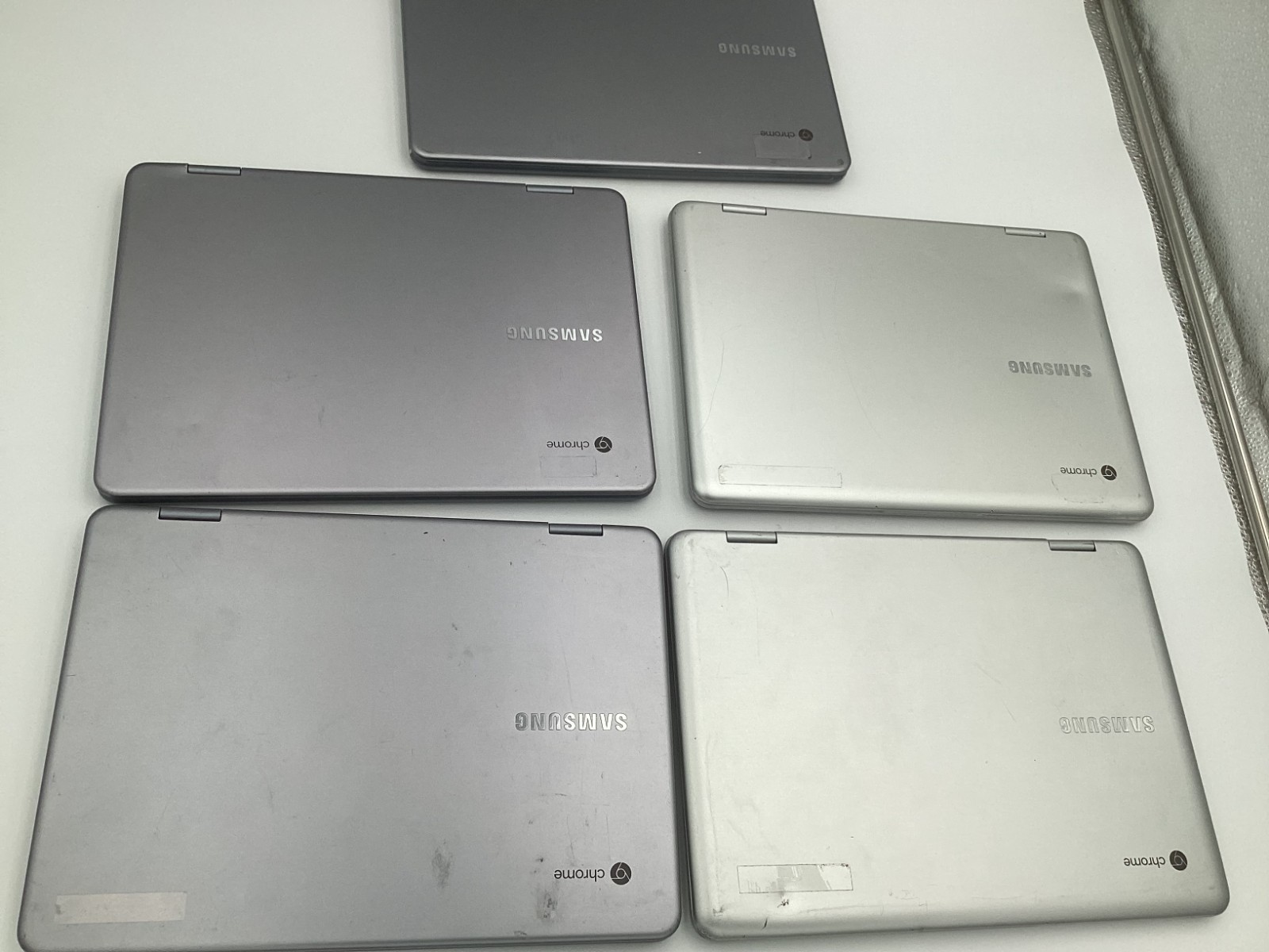 Lot of 5 Samsung Chromebook Plus XE521QAB / XE520QAB – PARTS/REPAIR – Enrolled