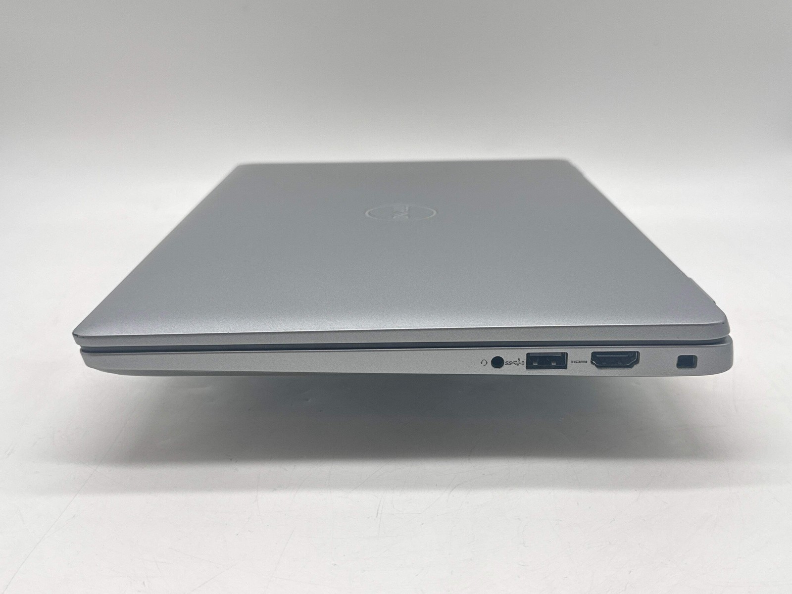 2025 Dell Latitude 5450 14″ Core Ultra 7 165U 16GB 512GB SSD w/ Charger