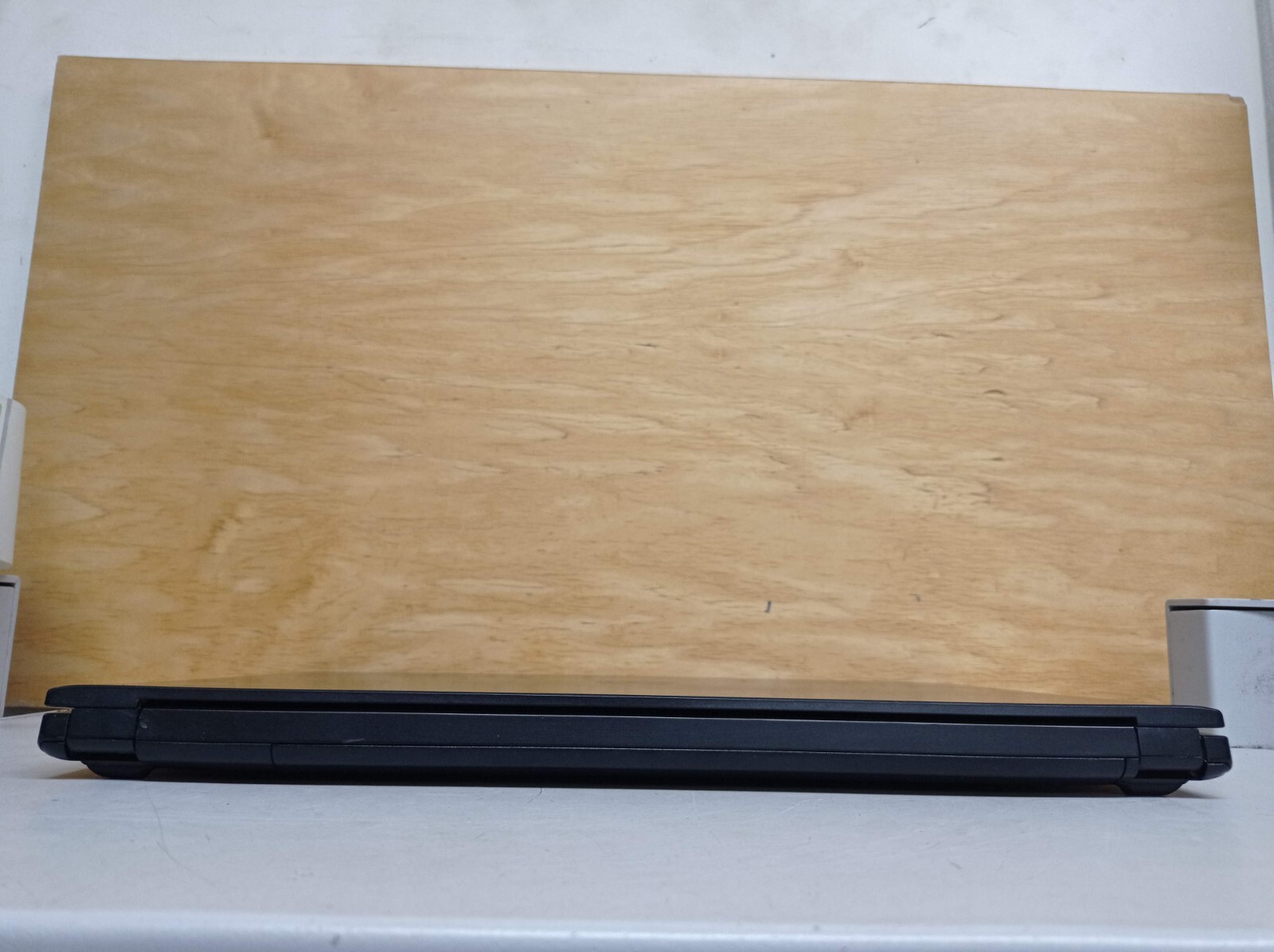 Dell Latitude 3560 Pentium 3825U 1.9 GHz 8GB RAM 500GB HDD 15.6″ w/Charger Win11