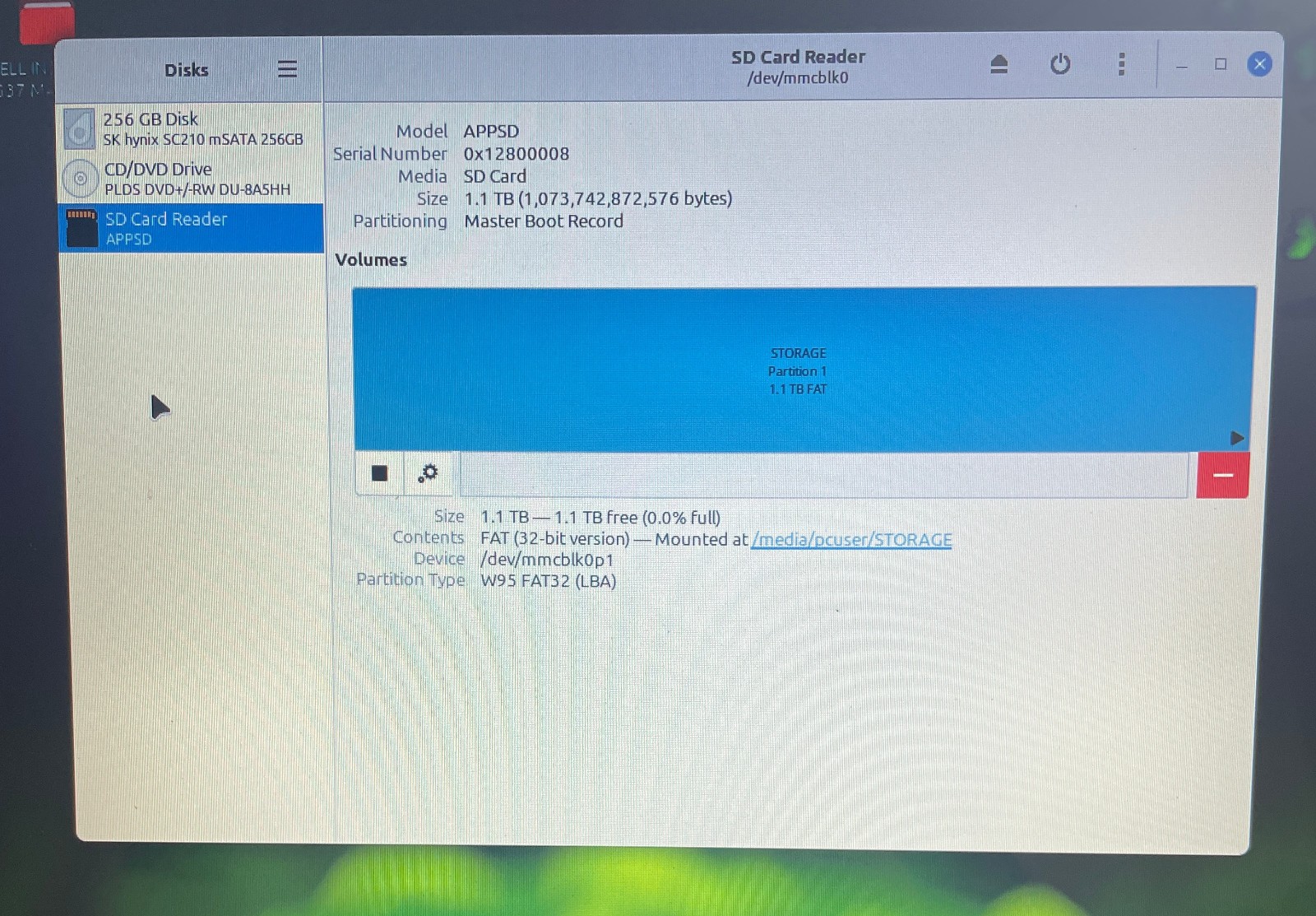 DELL INSPIRON 15-3537 Laptop 15″ *TOUCH* i3 256gb+1tb Linux Mint 22.3-extras-8
