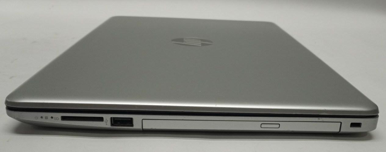 HP Laptop 15-db0xxx TOUCH AMD Ryzen 2500u@2.00 8GB/256GB NVMe Win11Home MC542*!