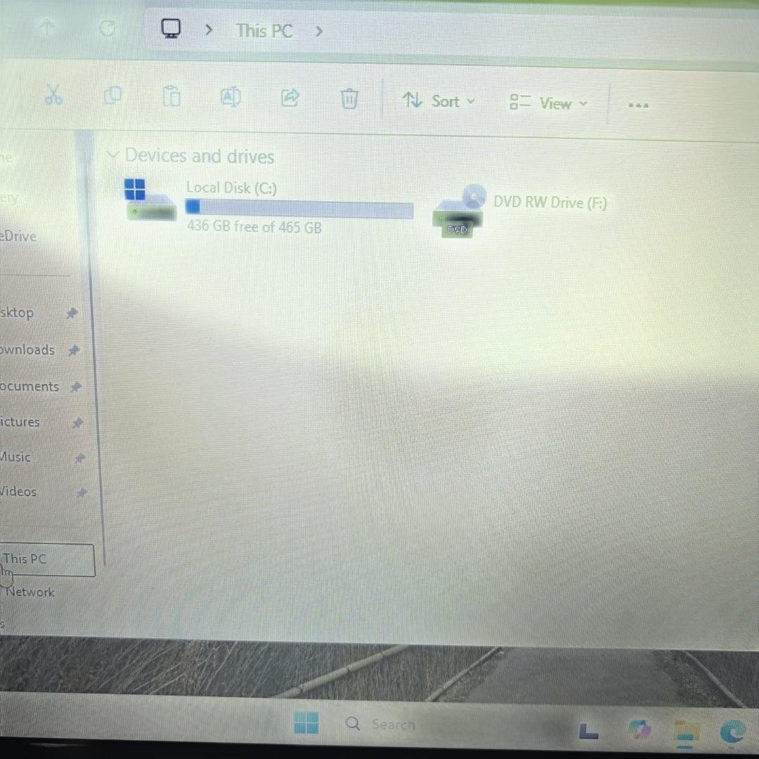 NEC LAVIE Note Standard NS600/K i7-8550U SSD 500GB 8GB 15.6″ HD Win 11 DVD